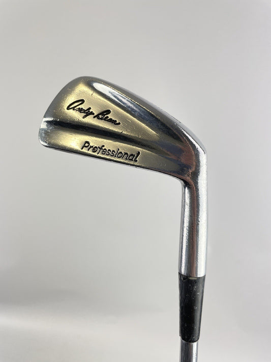 Wilson Blade 5 Iron Regular Flex Steel/ Right Handed/ New Grip/ 33990