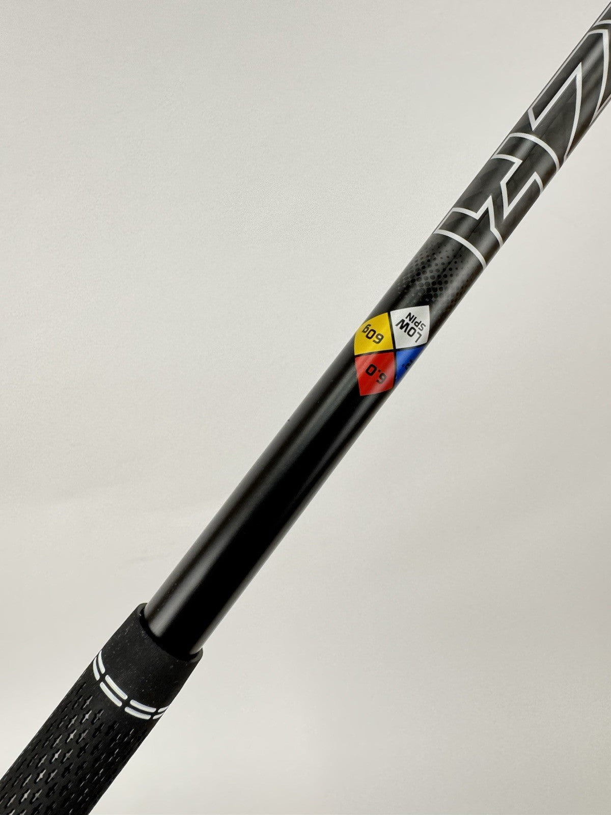Titleist GT4 Driver Shaft Hzrdus Gen5 6.0 Stiff Graphite 60G / 44” /Mid Grip4