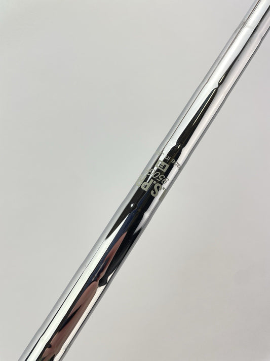 Nippon 950GH Iron Shaft Regular Flex Steel 35.25" /0.355 Tapered /297220