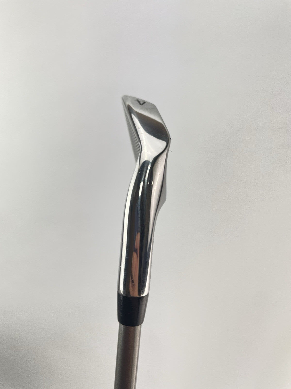 Bay Hill 4 Iron Left Handed Regular Flex Graphite Shaft /New Grip /261695