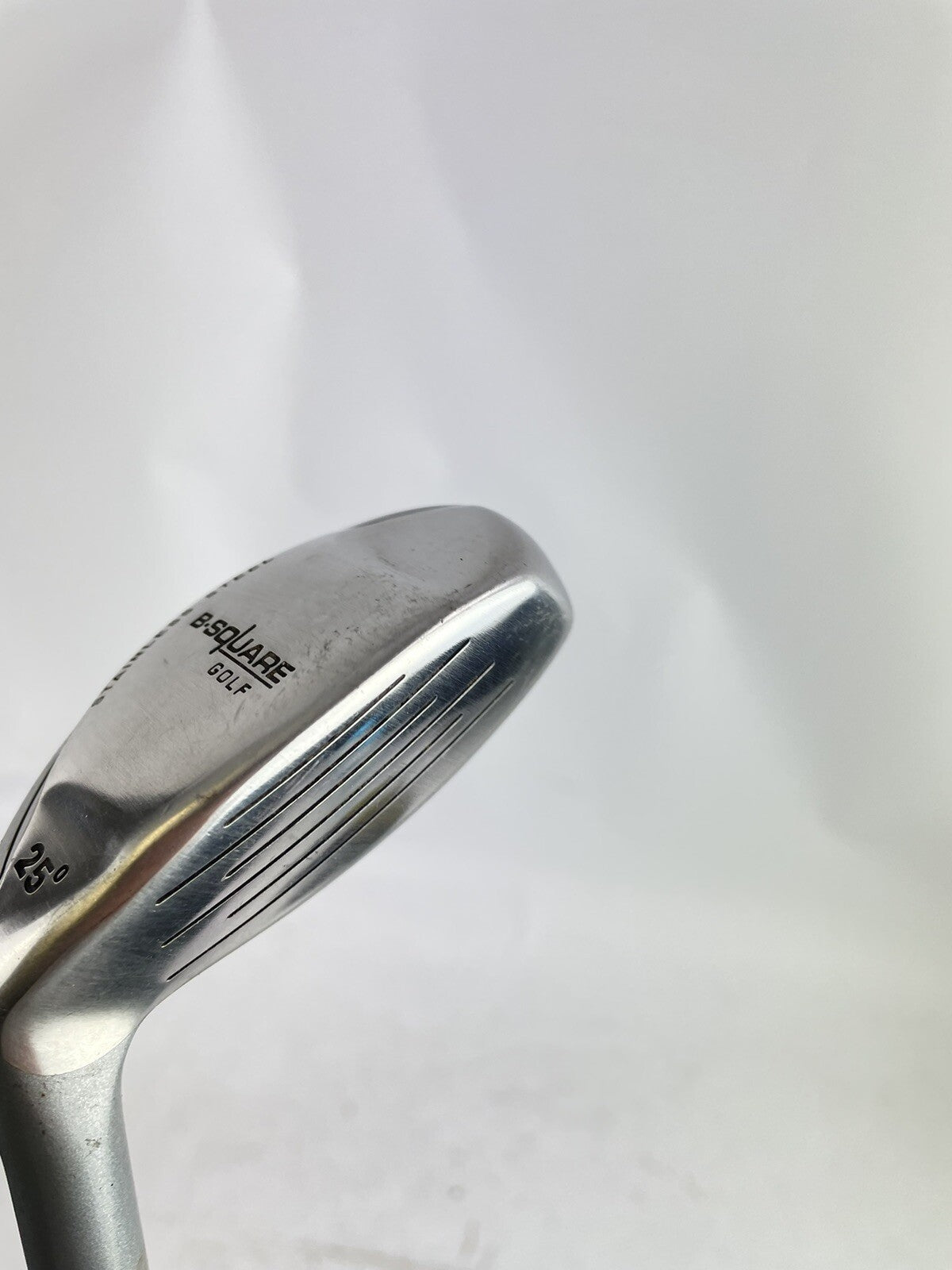 B-Square Golf 5 Hybrid 25* Ladies Graphite /Right /New Grip /80365