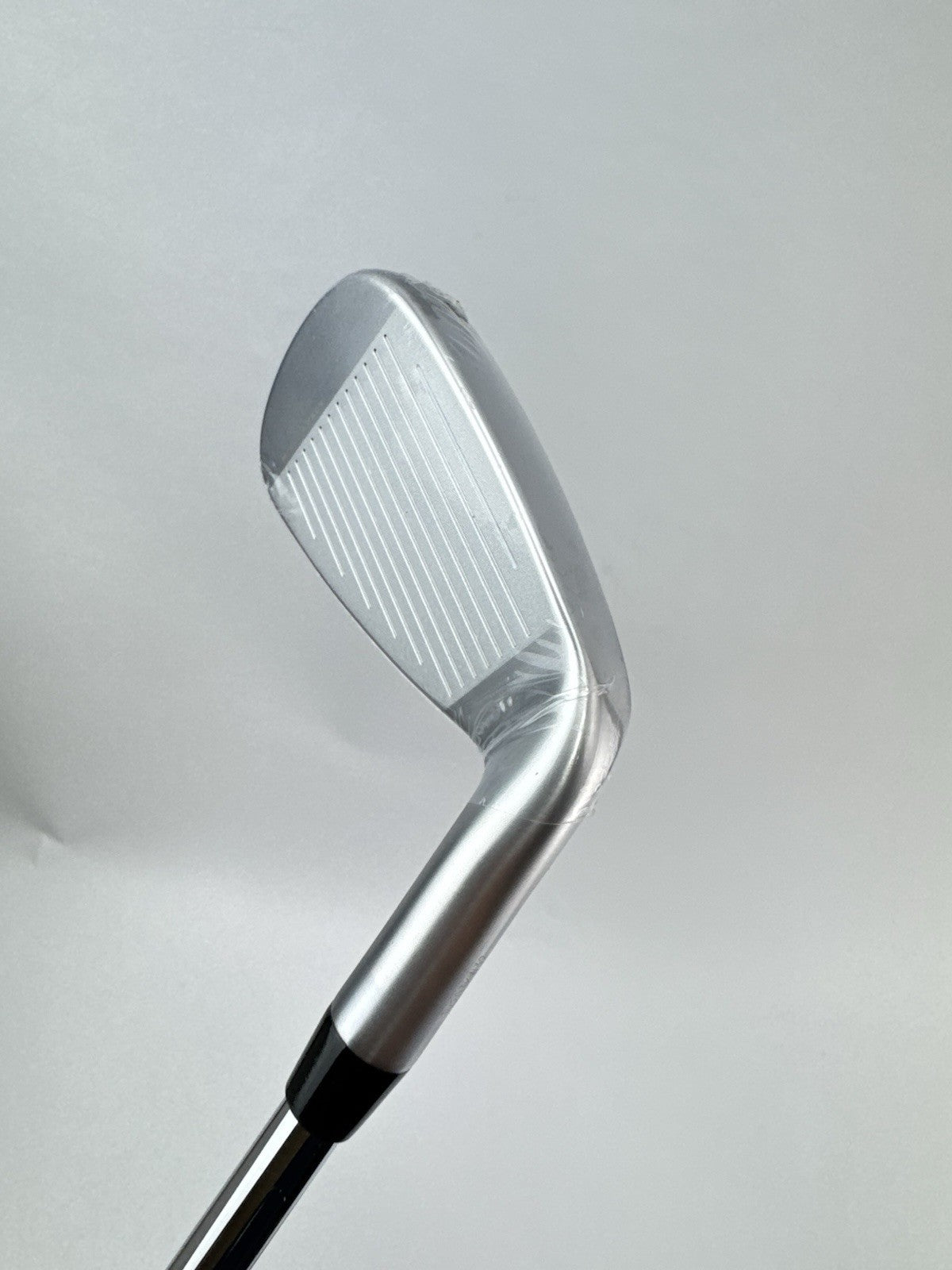 Cobra LTDX 8 Iron Left Handed KBS Tour 90 Regular Flex Steel /Brand New /248907