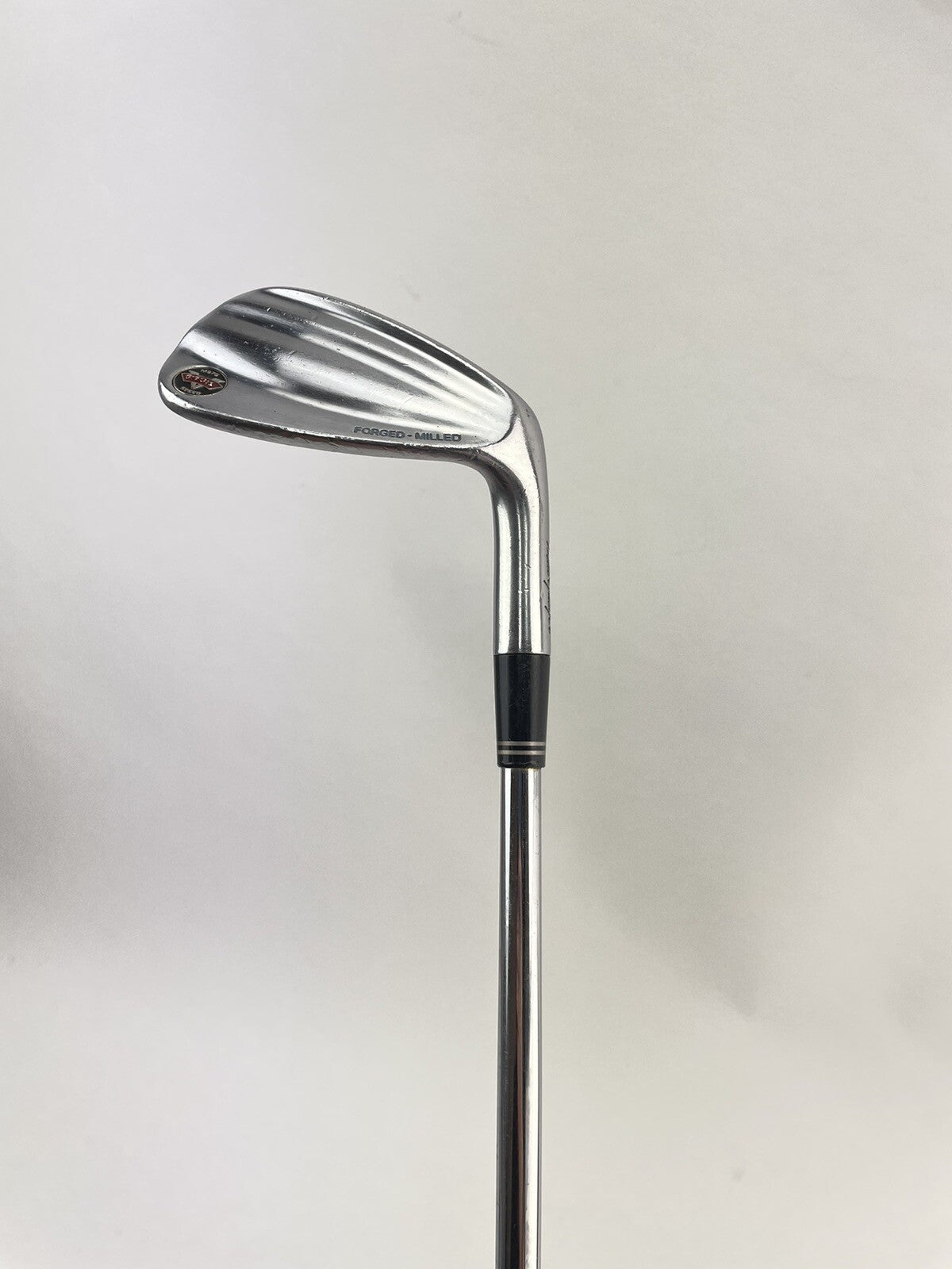 MacGregor V-Foil 9 Iron Forged . Milled Regular Steel /Right /New Grip /1859116