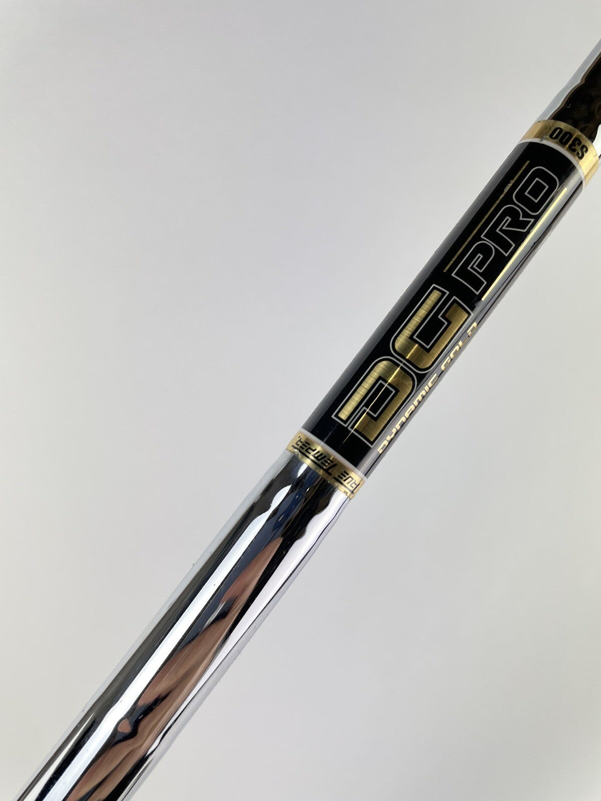 Dynamic Gold Pro Iron Shaft S300 Stiff Flex Steel 35.5" /0.355 Tapered /138741