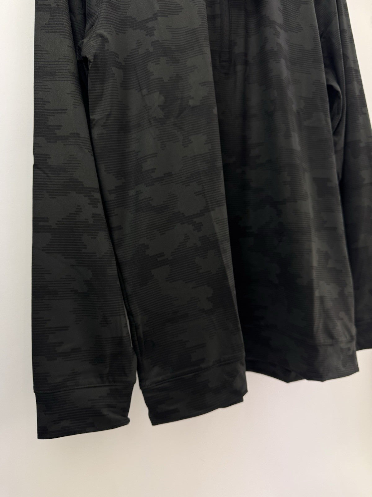 Puma Golf 1/4 Zip Cloudspun Pullover Camo Mens Size UK Medium /Black /New /308183