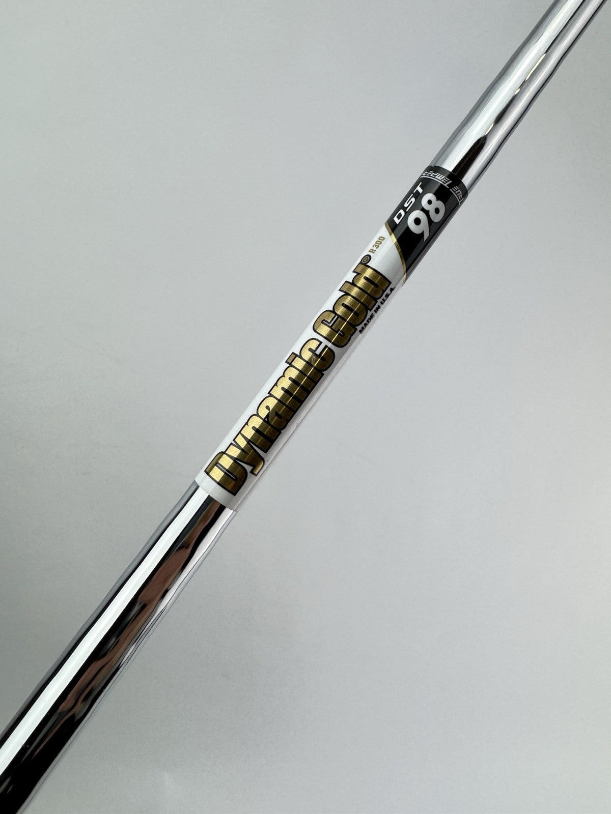 Dynamic Gold DST 98 Iron Shaft R300 Regular Flex Steel 35.75/0.355 Tapered/305840