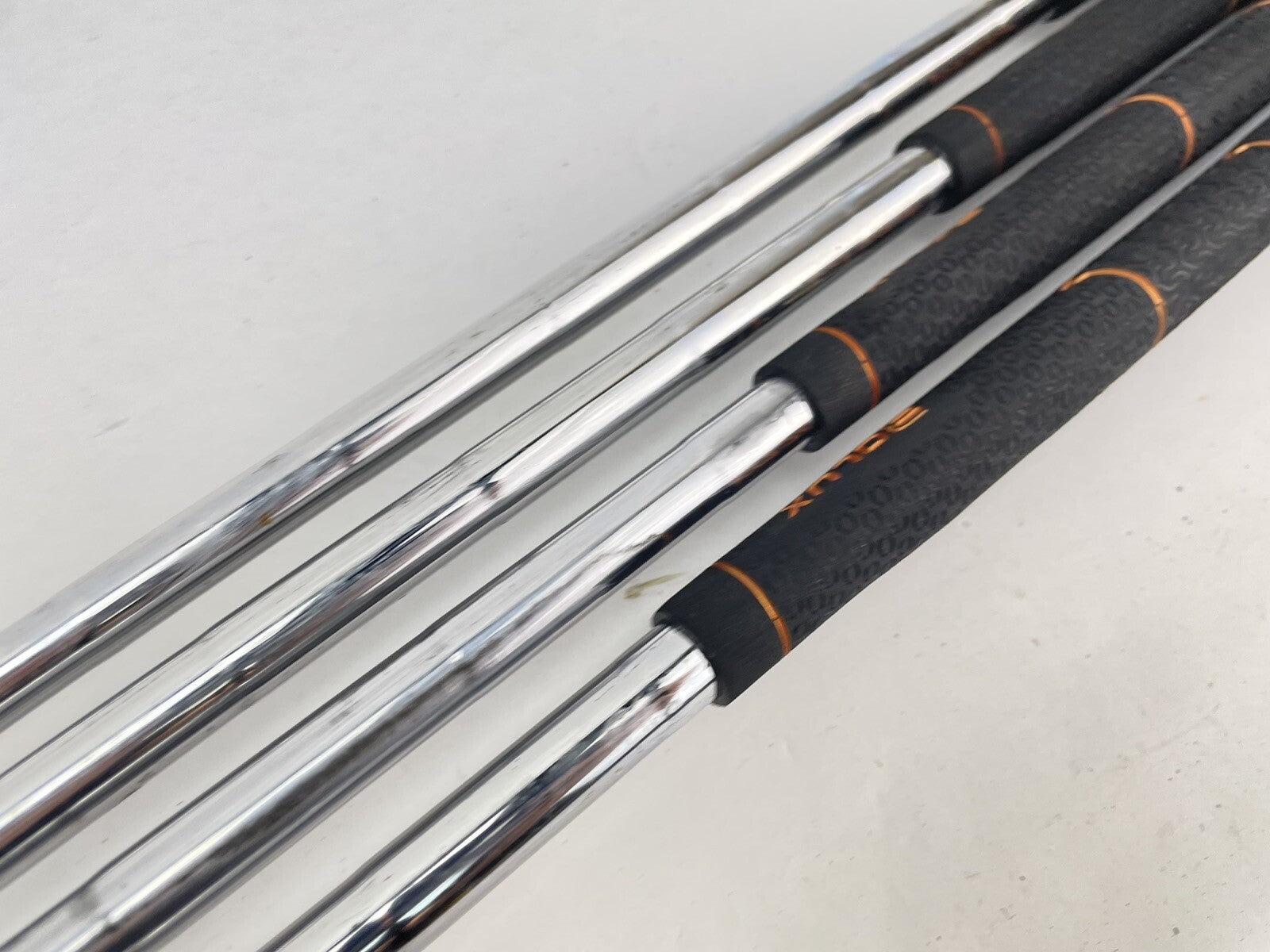 Beryllium Copper Irons Regency 7,9,PW + SW Regular Steel /Right /New Grips/160918