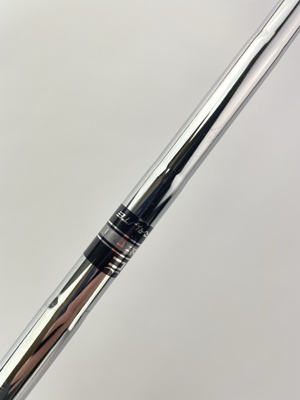 Cobra Ultralite Iron Shaft Regular Flex Steel 35” /Lamkin /0.370 Parallel /315333