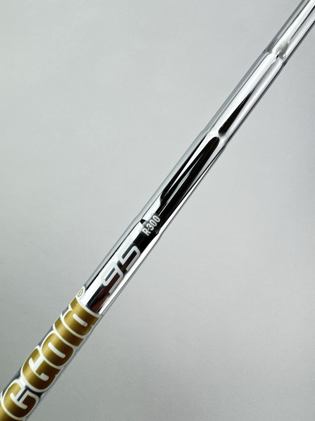Dynamic Gold 95 Iron Shaft R300 Regular Flex Steel 35.5” /0.355 Tapered /306595