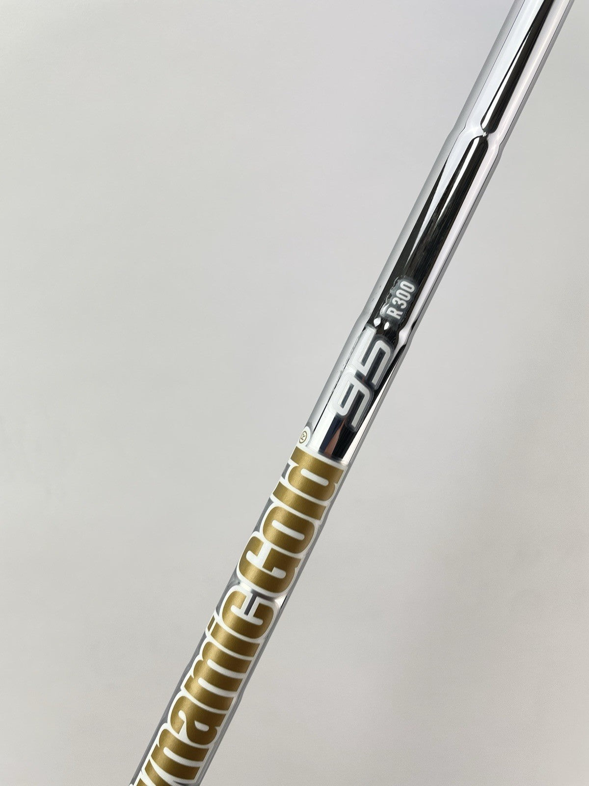 Dynamic Gold 95 Iron Shaft R300 Regular Flex Steel 36.25 /0.355 Tapered /289765