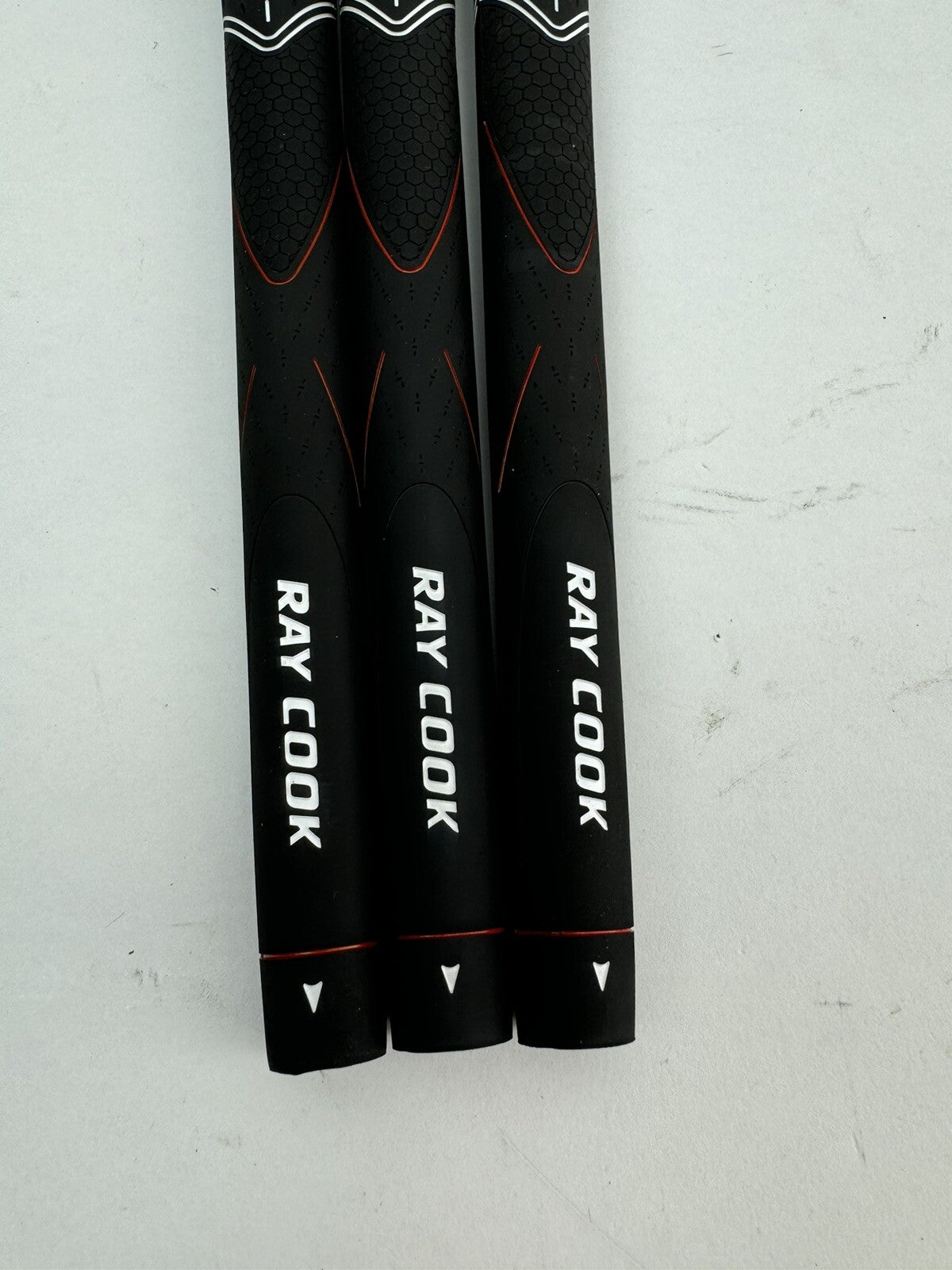 Midsize Golf Grips Mens (3) Ray Cook /Black /New /243041