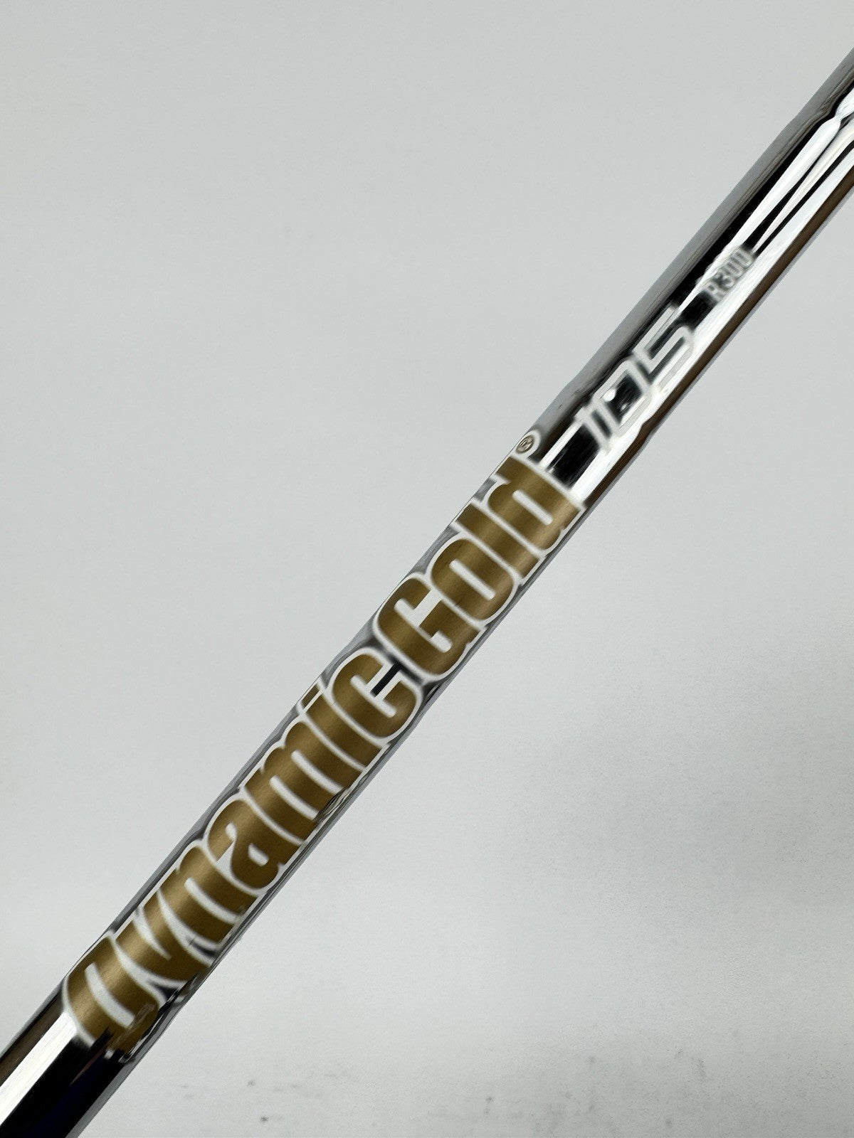 Dynamic Gold 105 Iron Shaft R300 Regular Steel Pured 36.75” 0.355 Tapered /319553