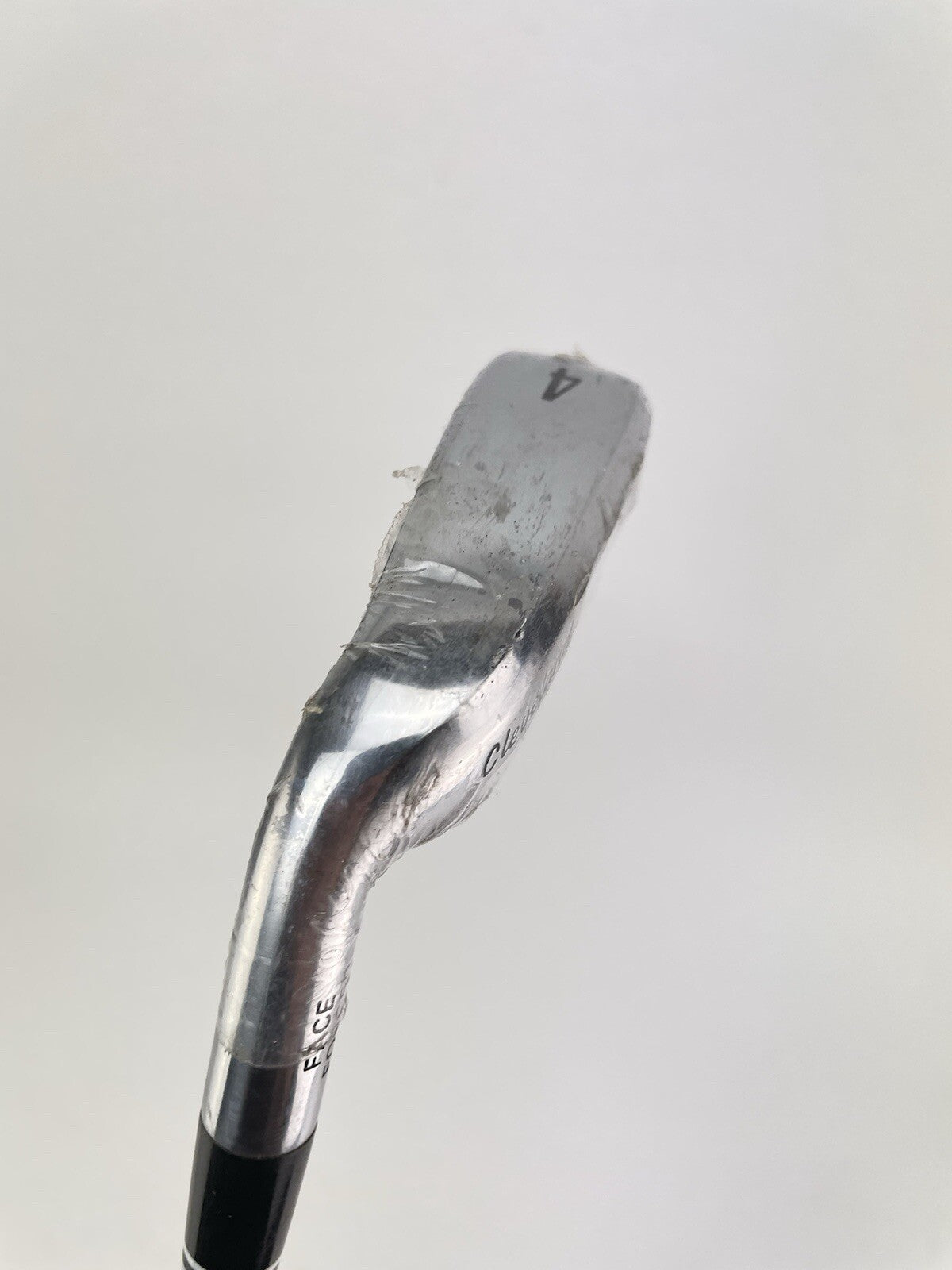 Cleveland 588MT 4 Iron Left Handed UST Regular Flex Graphite /New /165245