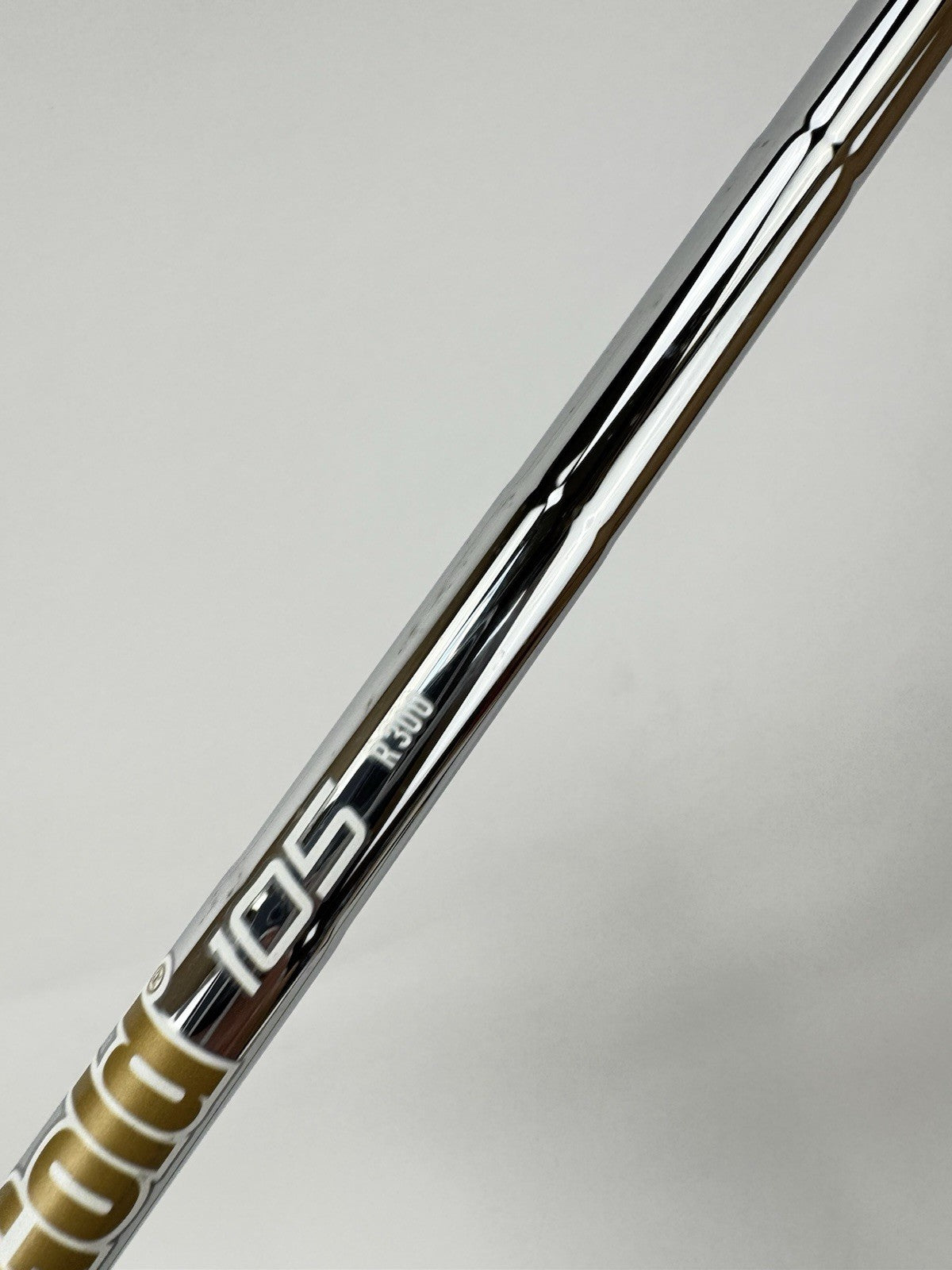 Dynamic Gold 105 Iron Shaft R300 Regular Flex Steel 35.5” /0.355 Tapered /351045