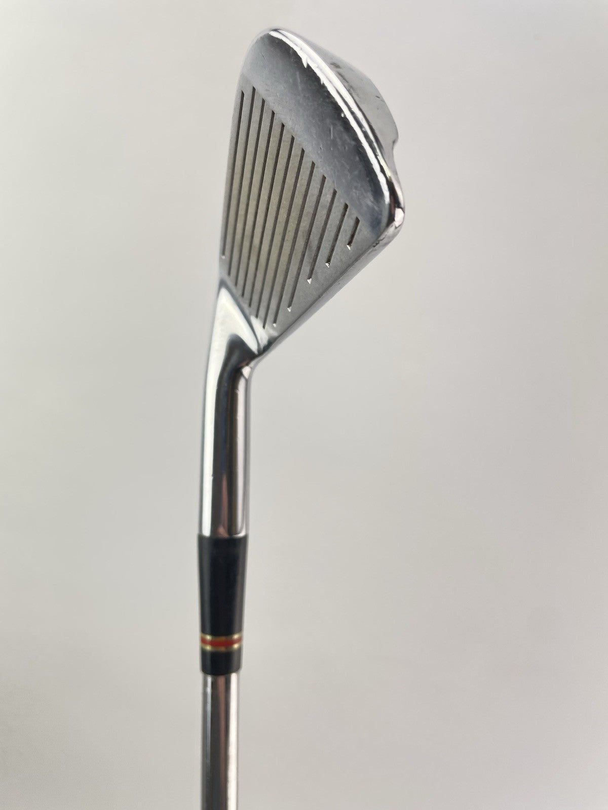 Wilson Staff 5 Iron Fluid Feel R500 Regular Flex Steel /Right /New Grip /2599313