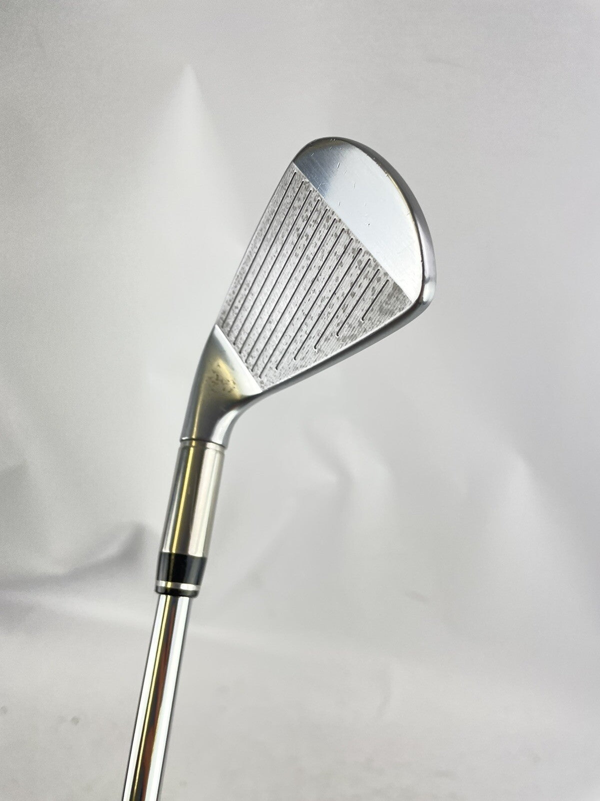 Srixon Z945 6 Iron Nippon DST XXIO Regular Steel -1/2” /New Grip/806814