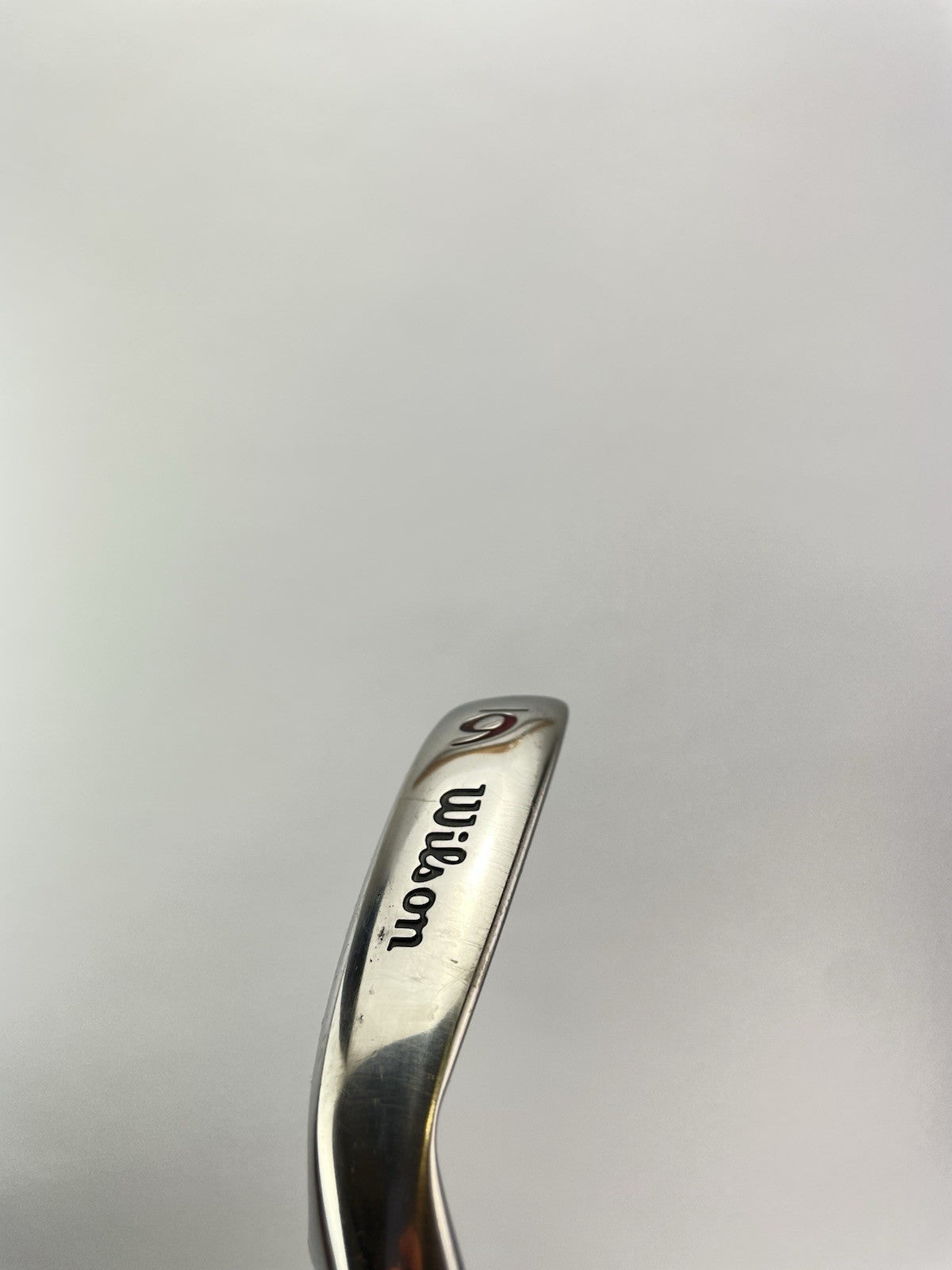 Wilson Deep Red 6 Iron Women’s Flex Graphite /Right Handed /New Grip /281384