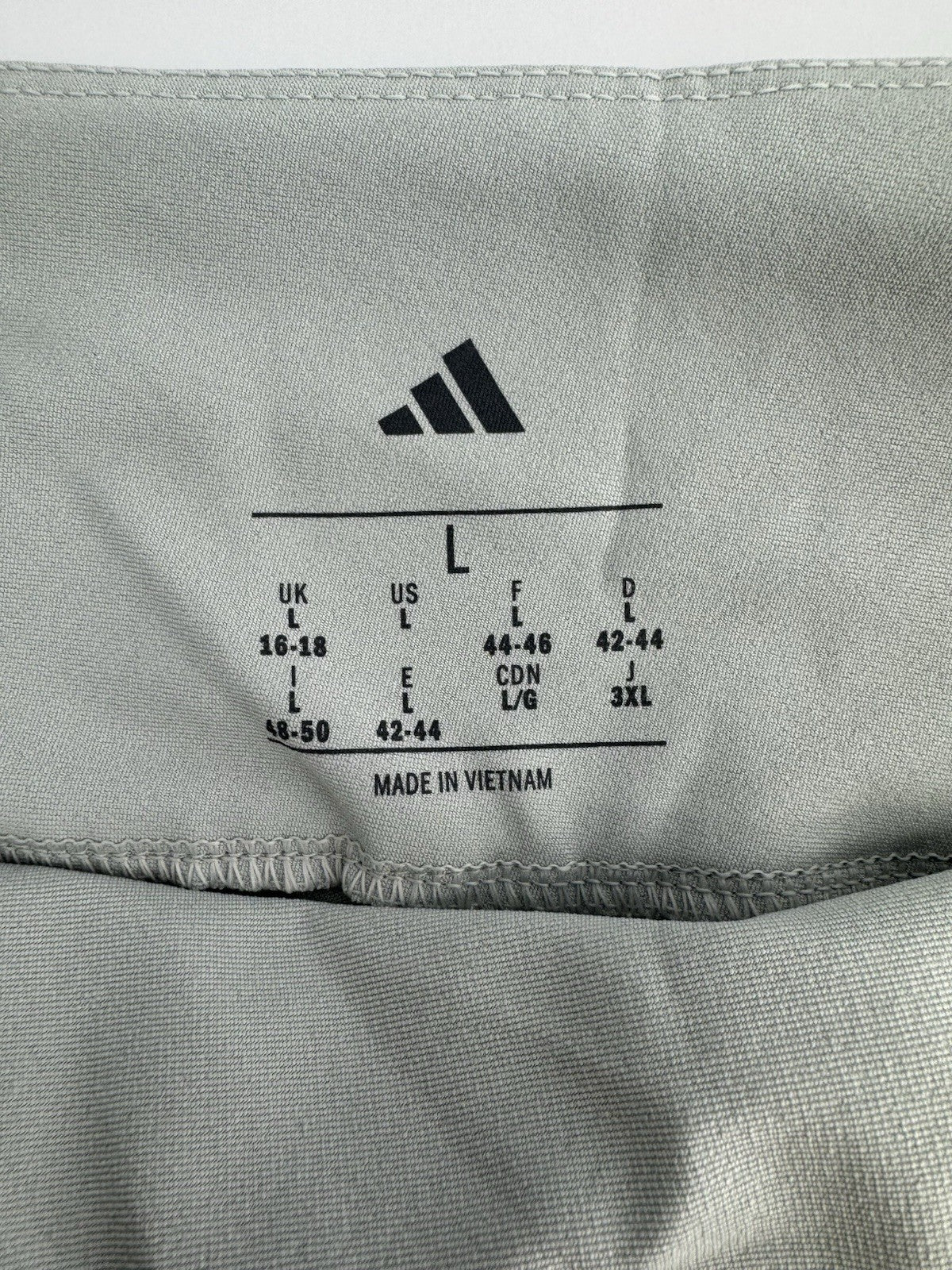 Women’s adidas 7/8 Style Straight Leg Golf Trousers Grey Size Large/New/ 309874