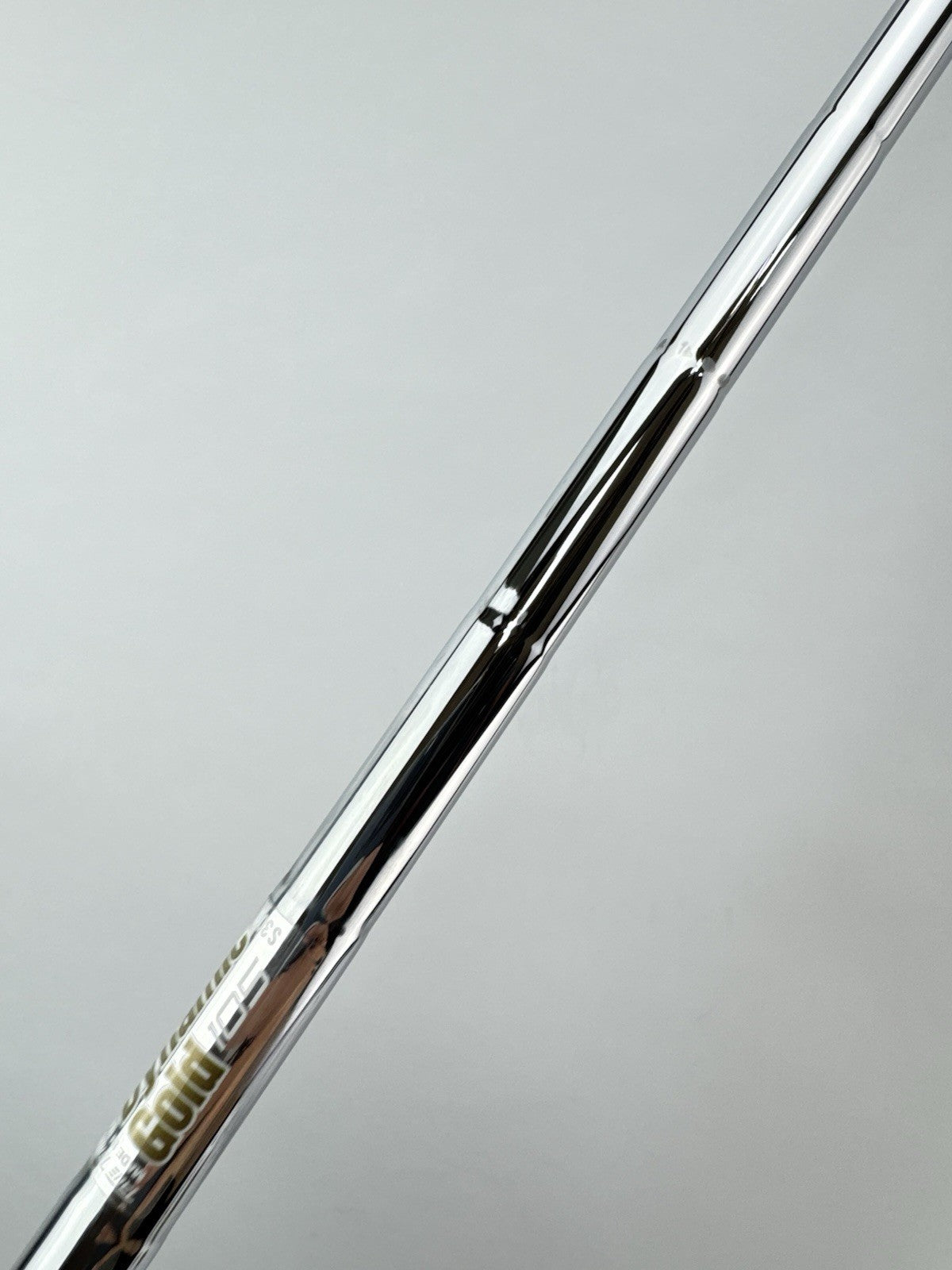 Dynamic Gold Iron Shaft 105 S300 Stiff Flex Steel 35.25” /0.355 Tapered /254925