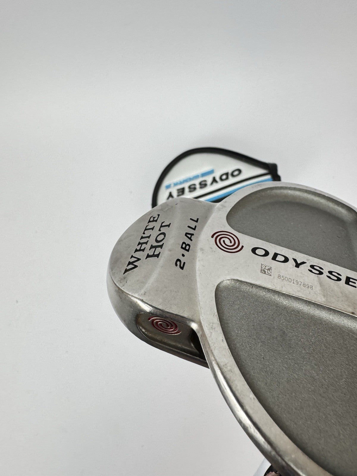 Odyssey Putter 2-Ball White Hot 35” Mallet /Right Handed /New Grip /343331