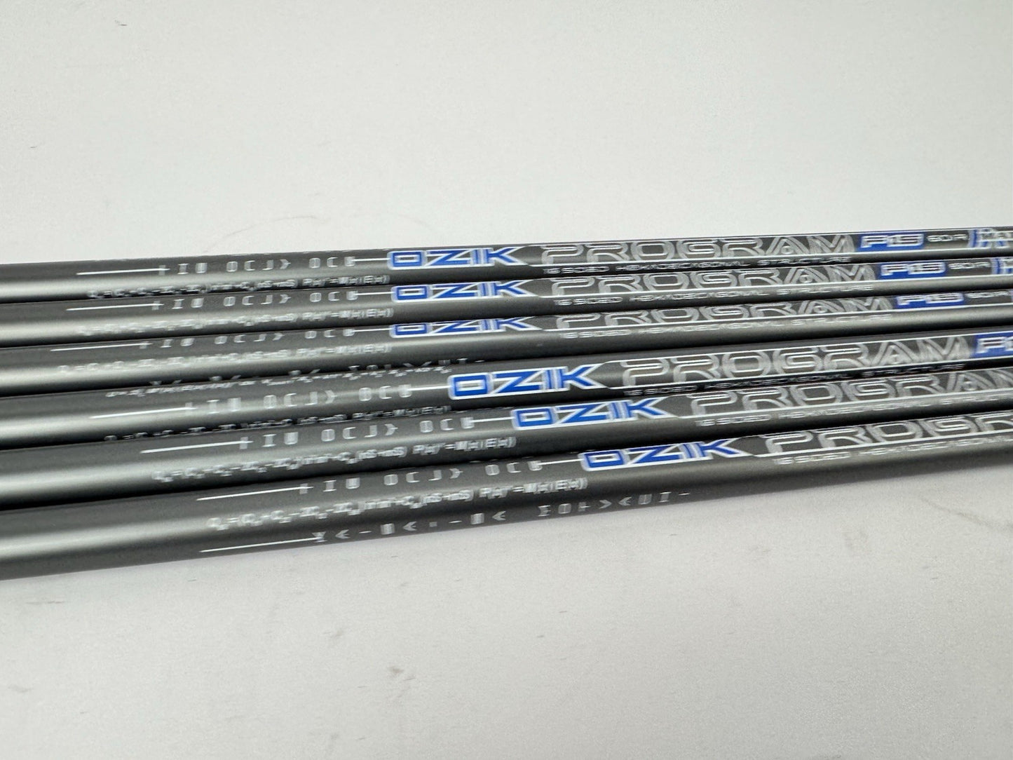 Matrix Ozik Iron Shaft Set (6) Program 60 Regular Graphite 0.355 Tapered /339541