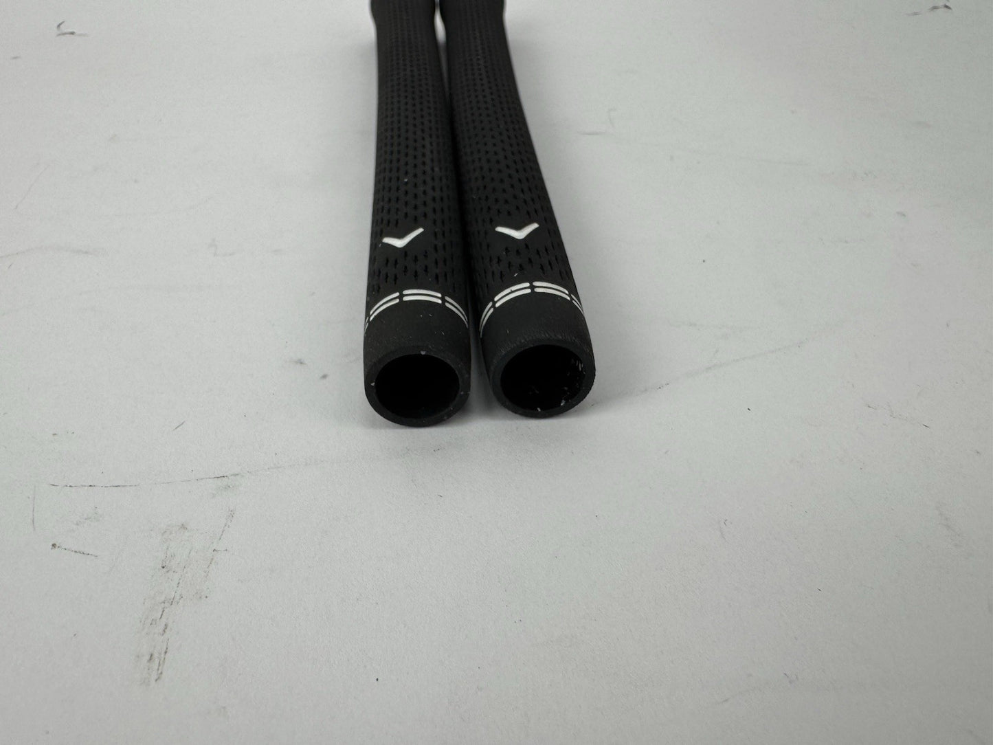 Golf Pride Tour Velvet 360 Soft Grips (2) Midsize /Black /Pulled /355205