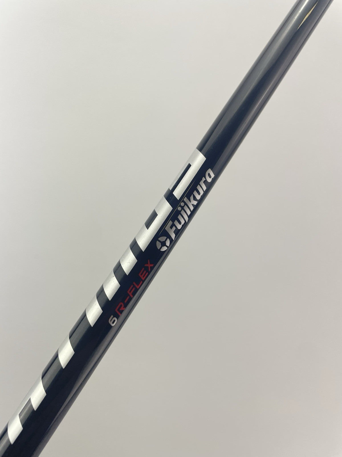 Fujikura Atmos Iron Shaft Regular Flex Steel 36” /0.355 Tapered /301134