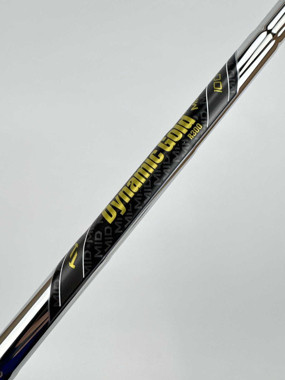 Dynamic Gold Mid 100 Iron Shaft R300 Regular Flex Steel 35.5” /0.355 /318944