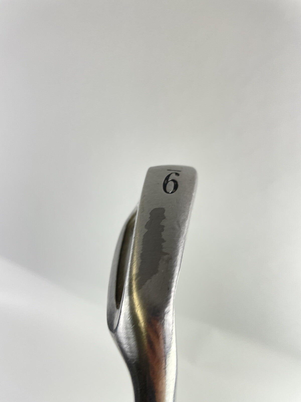 Titleist 981SL 9 Iron Dci Regular Flex Graphite /Right /New Grip /111275