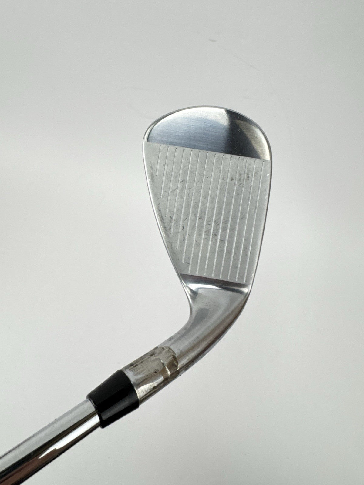 Titleist T300 Pitching Wedge Left Handed 43* Elevate ETS Regular Steel /3448411