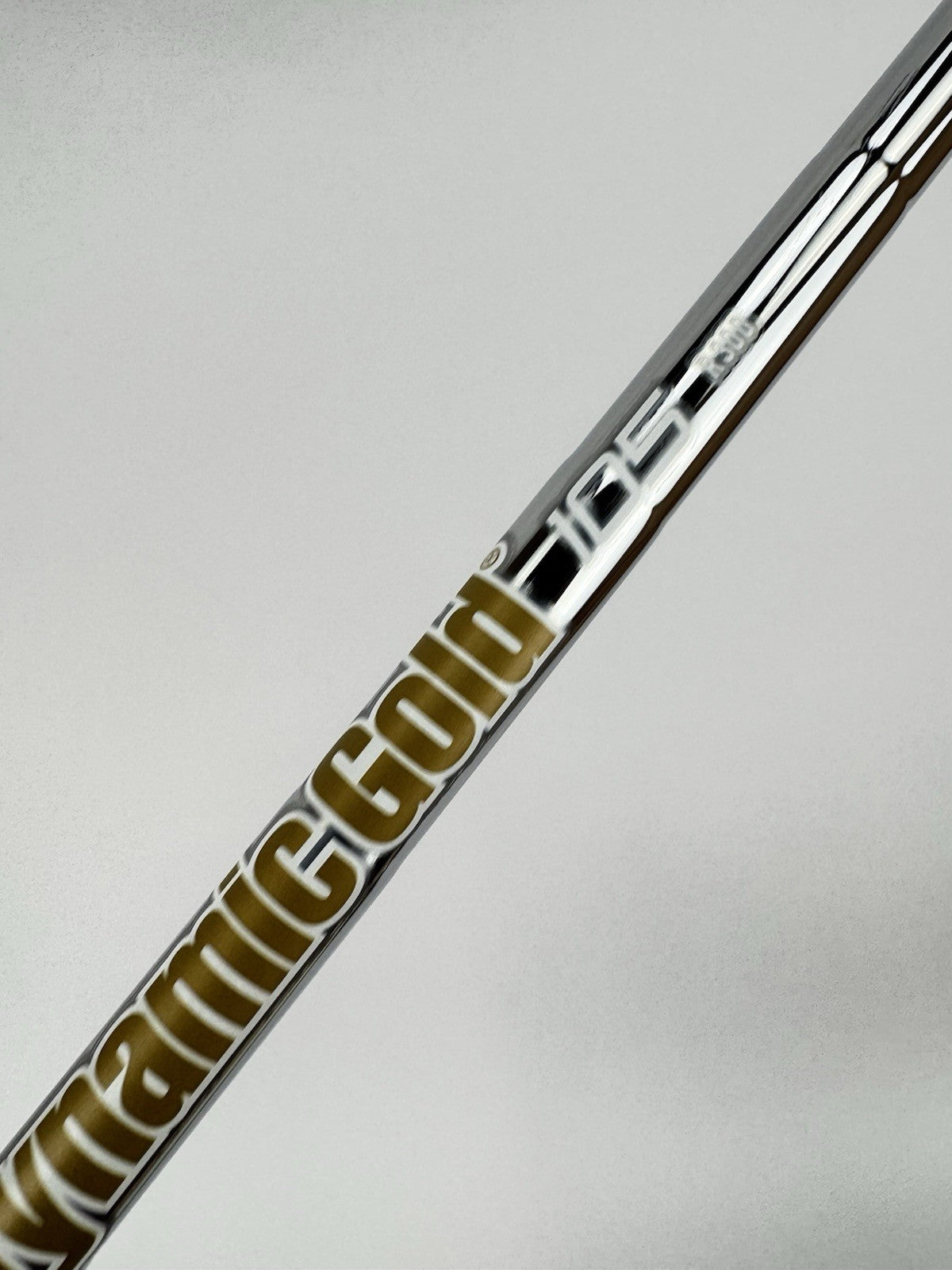 Dynamic Gold 105 Iron Shaft R300 Regular Flex Steel 35.75” /0.355 Tapered /326743