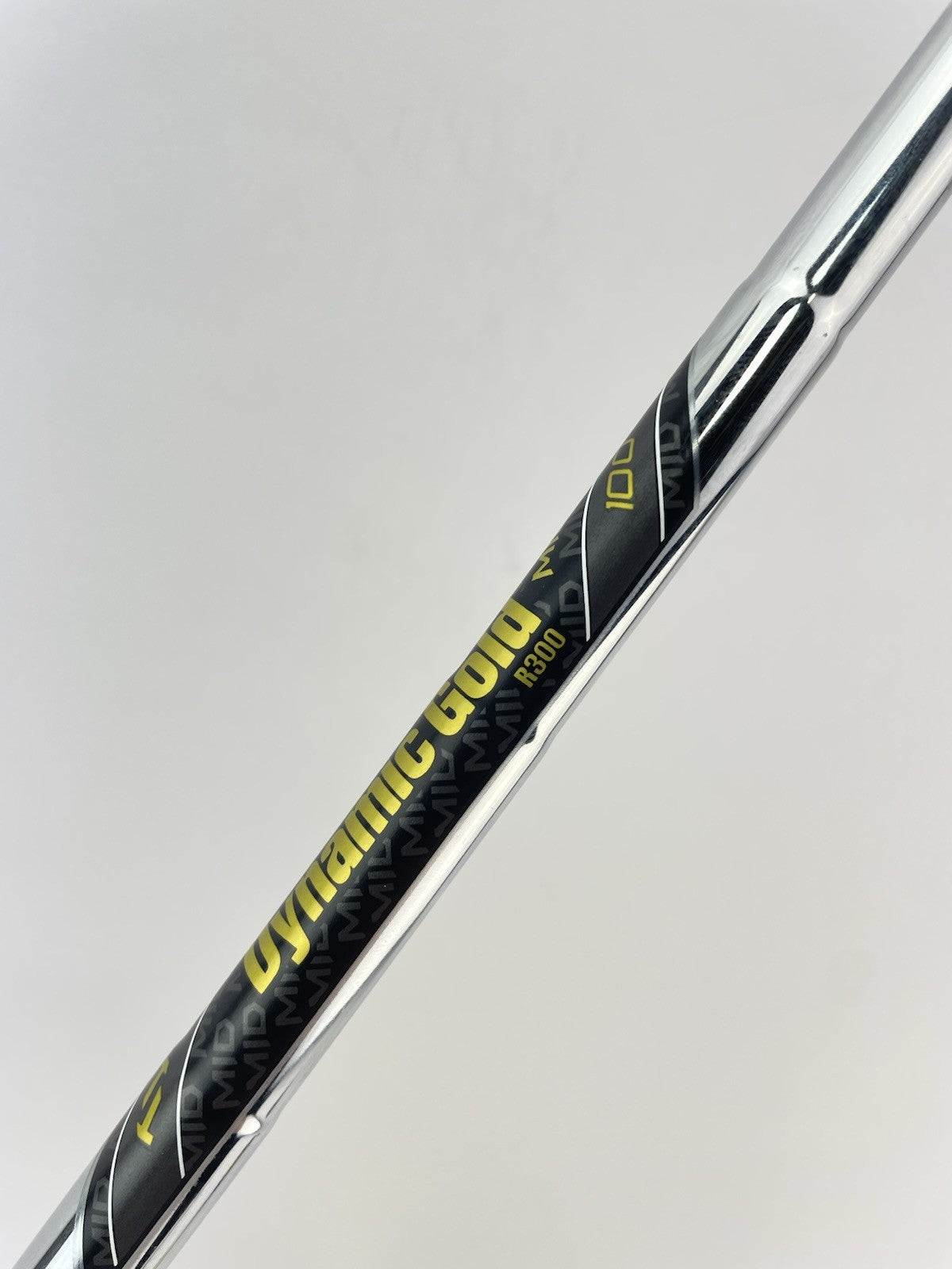 Dynamic Gold Mid 100 Iron Shaft Regular Flex Steel 36 /0.370 Parallel /267106