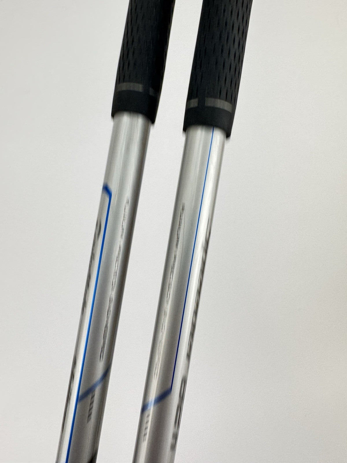 Taylormade SLDR Hybrid Set 19*+21* Regular Graphite /Right /Headcovers /3313512