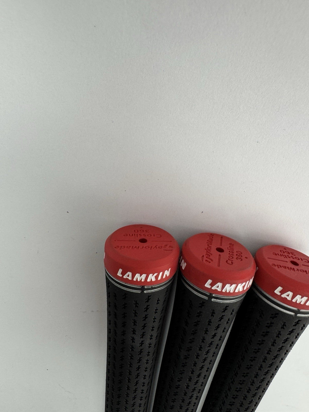 Lamkin Crossline Taylormade Grips (3) 360 Standard /Black/Red /Pulled /246564