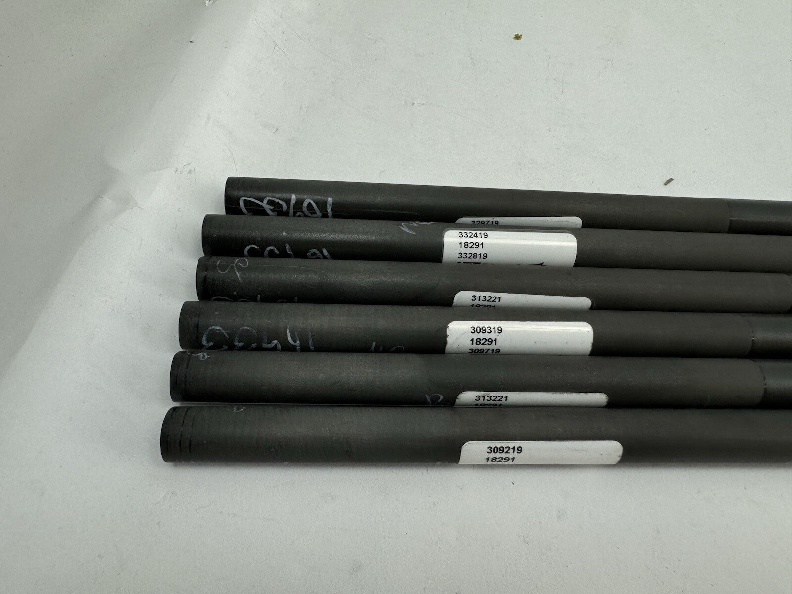 UST Proforce Iron Shaft Set (6) HL F4 Stiff Graphite 42” /0.370 Parallel /212059
