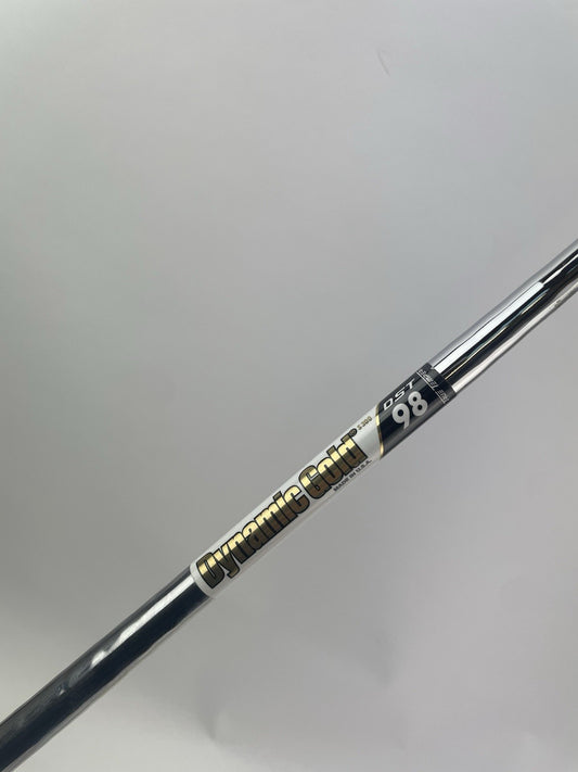 Dynamic Gold DST 98 Iron Shaft Regular Flex Steel 35.75 /0.355 /Lamkin /302540