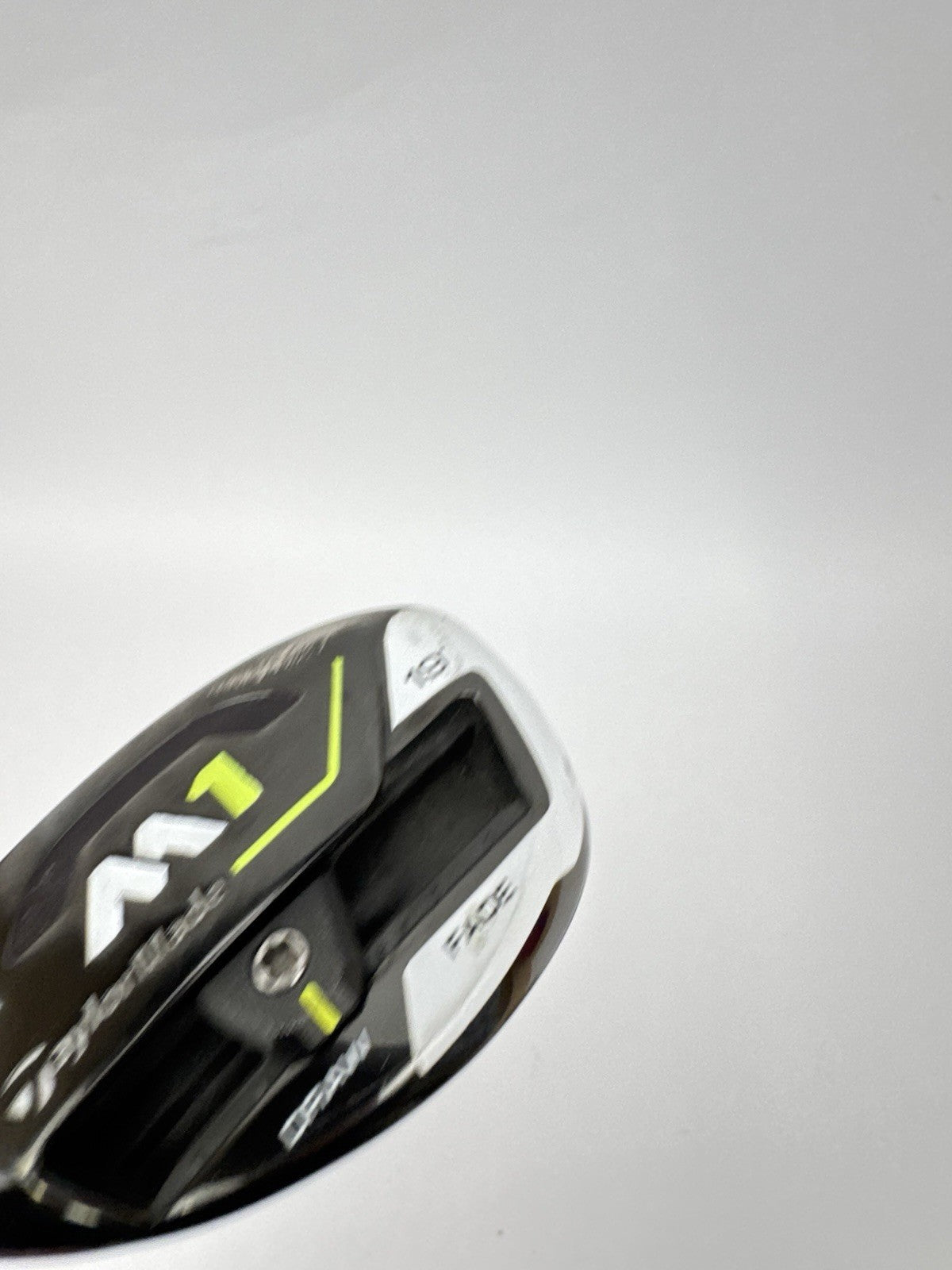 Taylormade M1 3 Hybrid 19* Left Handed Fujikura Regular Graphite/New Shaft/350245