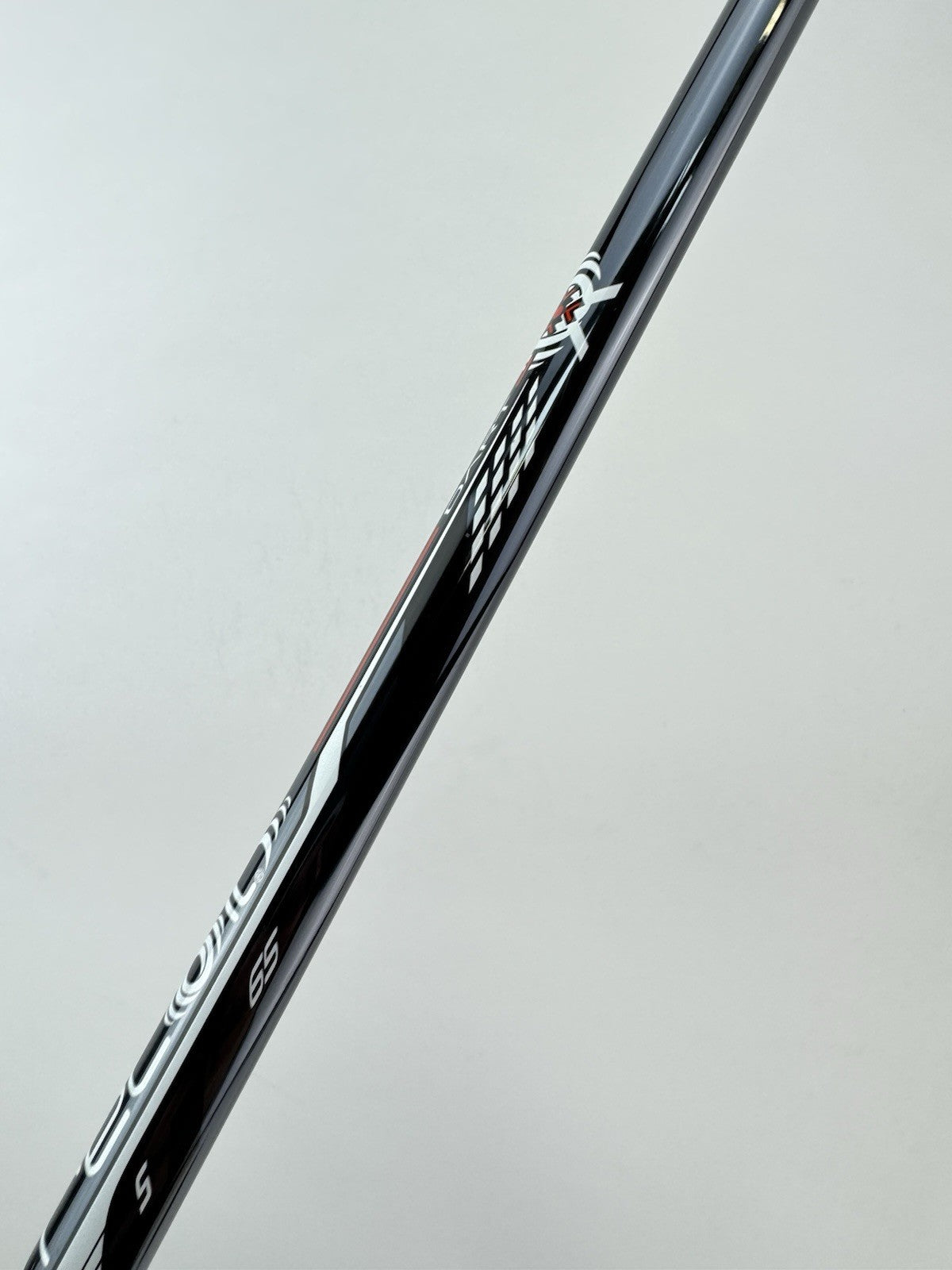 UST Recoil Dart Iron Shaft 65 Stiff Flex Graphite 36.25 /0.370 Parallel /243234