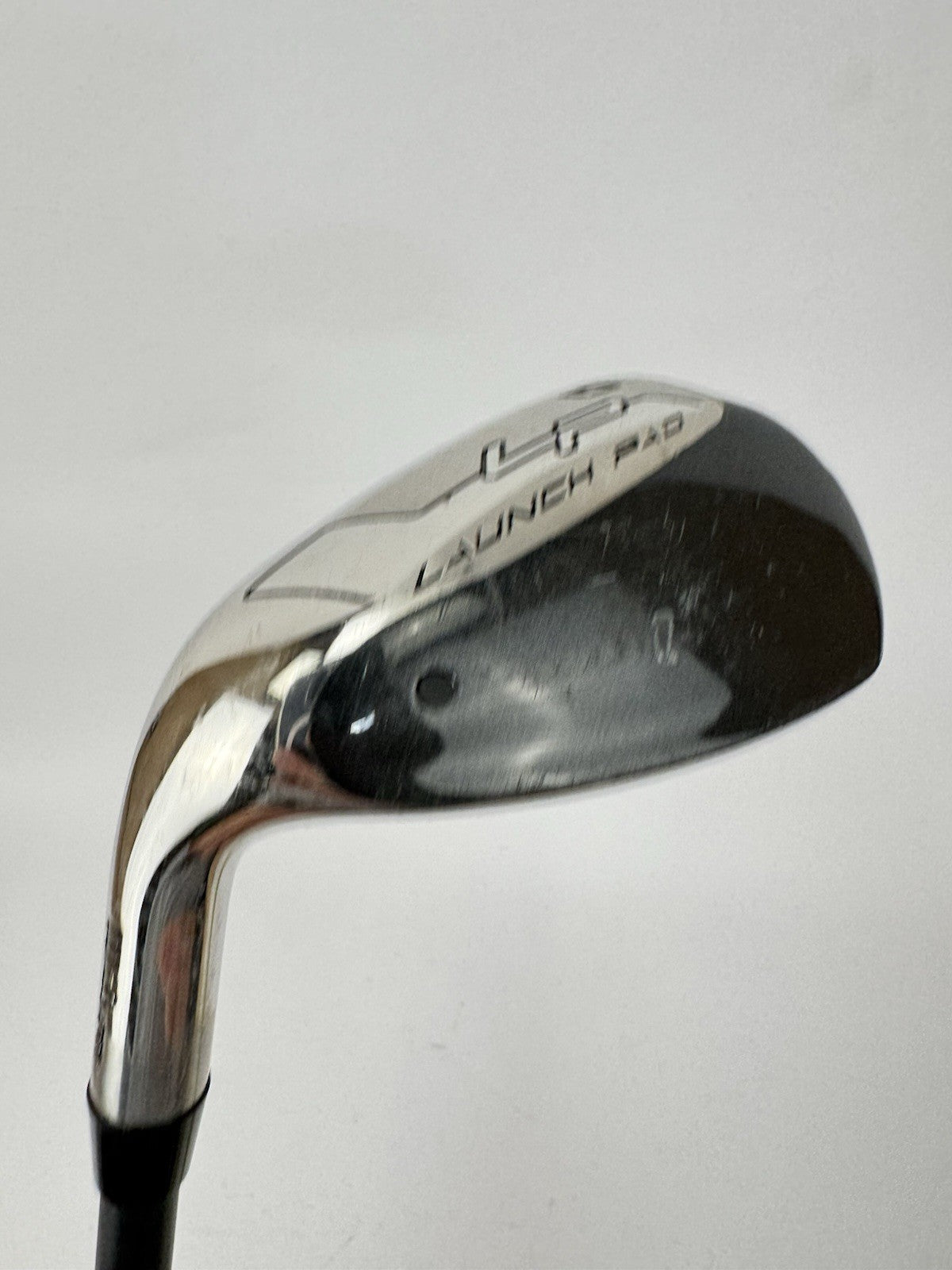 Wilson Launch Pad Gap Wedge Left Handed Cypher 5.5 Regular Graphite /351702