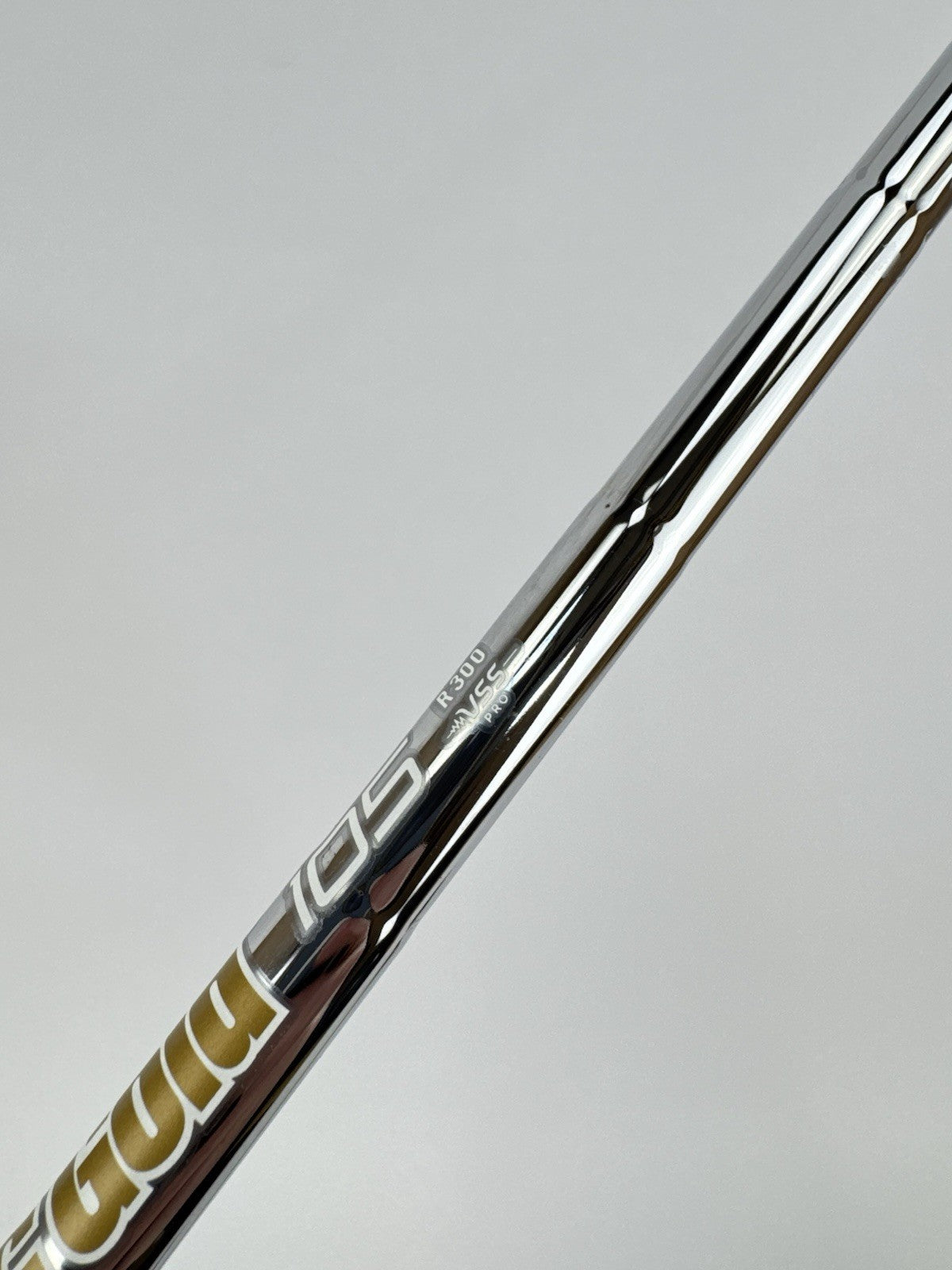 Dynamic Gold 105 Iron Shaft Vss Pro R300 Regular Flex Steel 35.25” /0.355 /332888