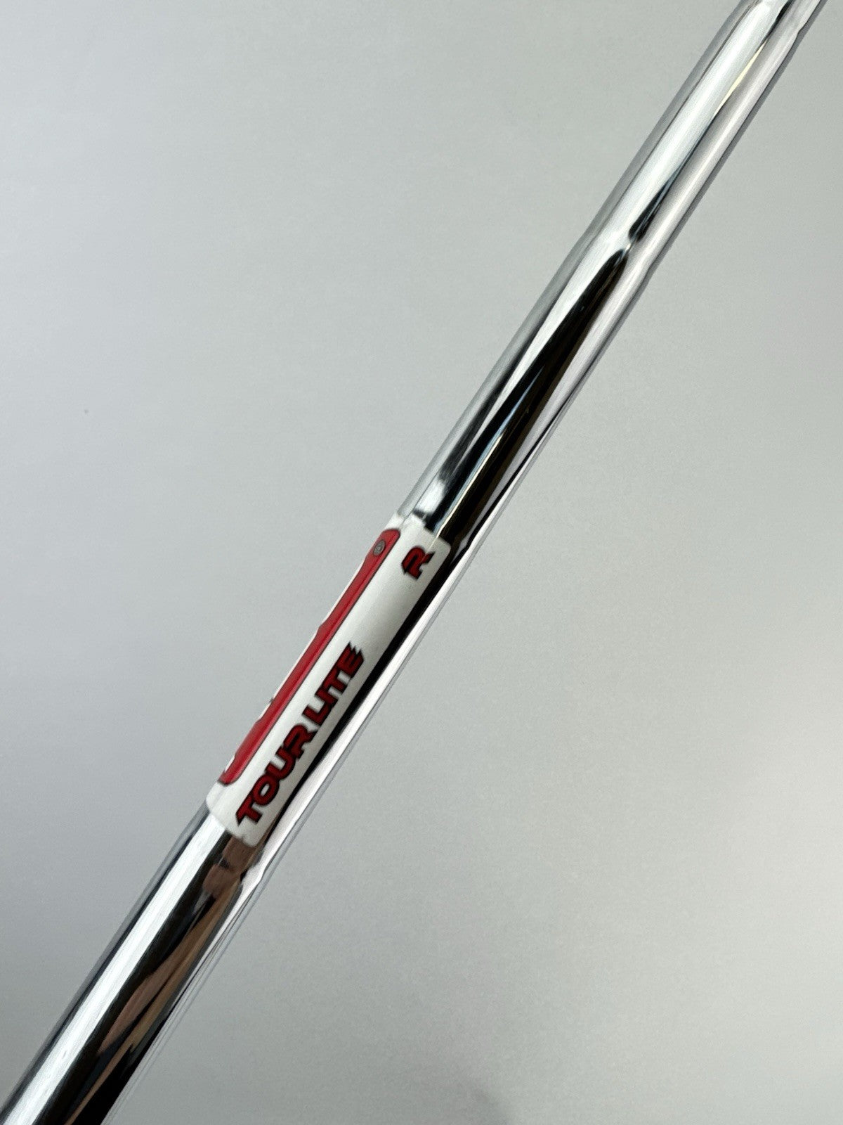 KBS Tour Lite Iron Shaft Regular Flex Steel 35.75” /0.370 Parallel /296204