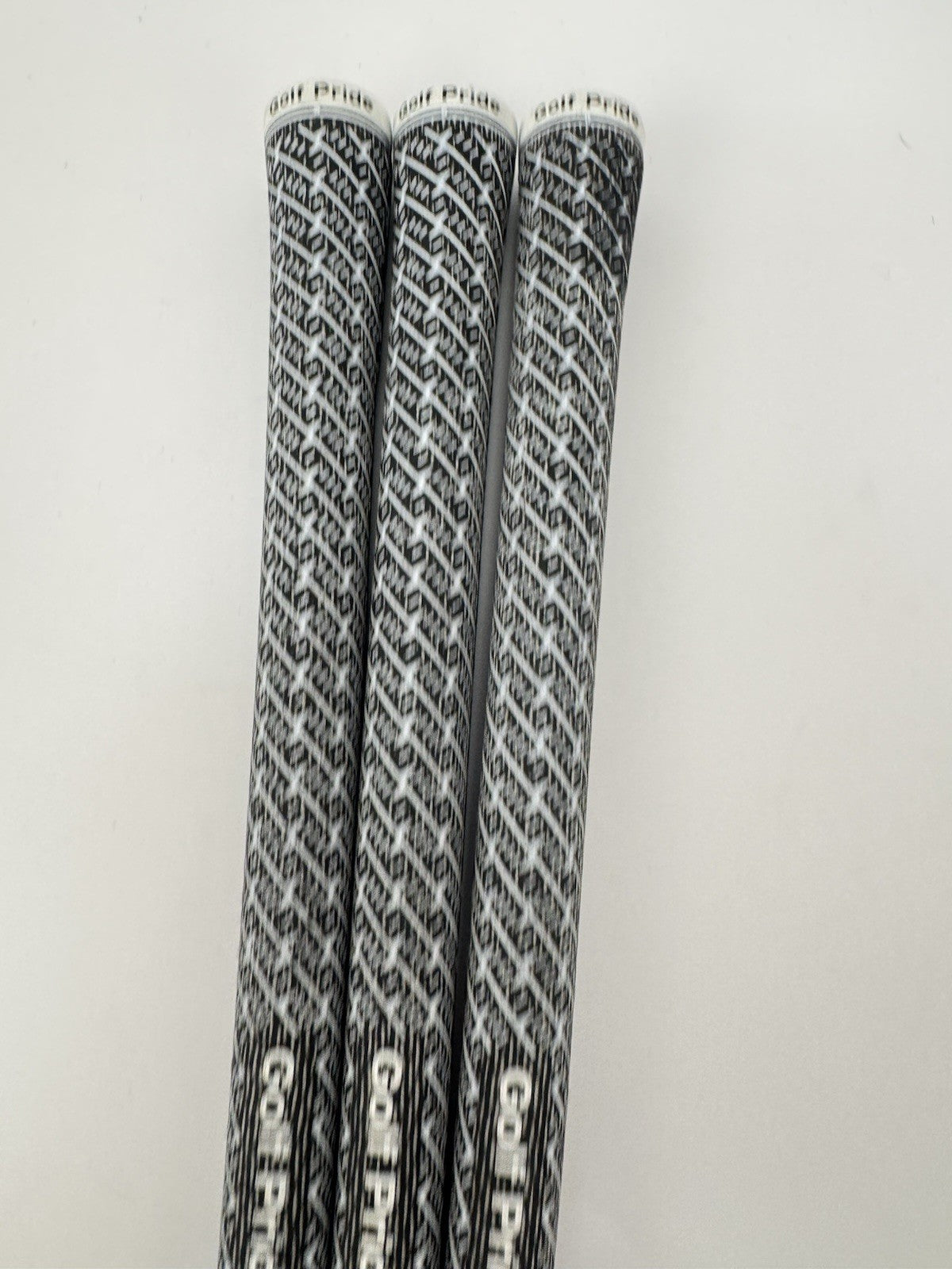 Golf Pride Z-grip Midsize Golf Grips (3) Cord /Pulled /Black/White /357062