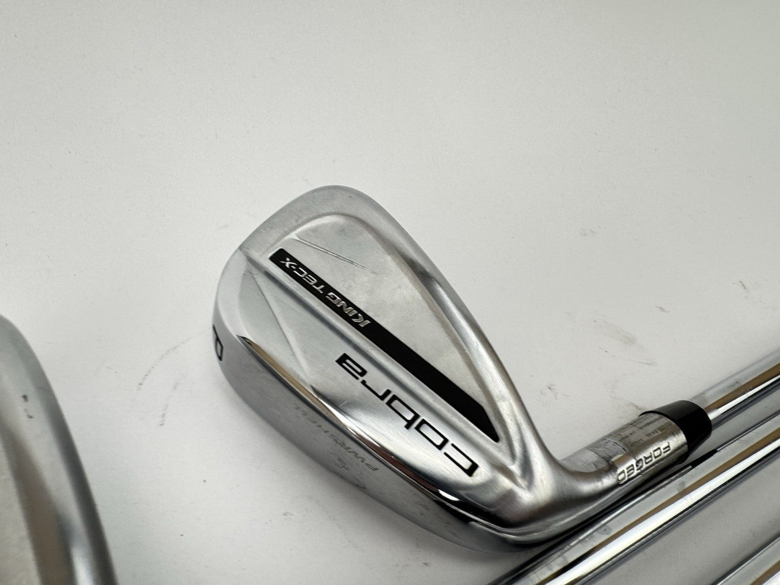 Cobra King Tec X Irons 6,8+PW Left Handed Elevate MPH 95 Regular Steel /335464