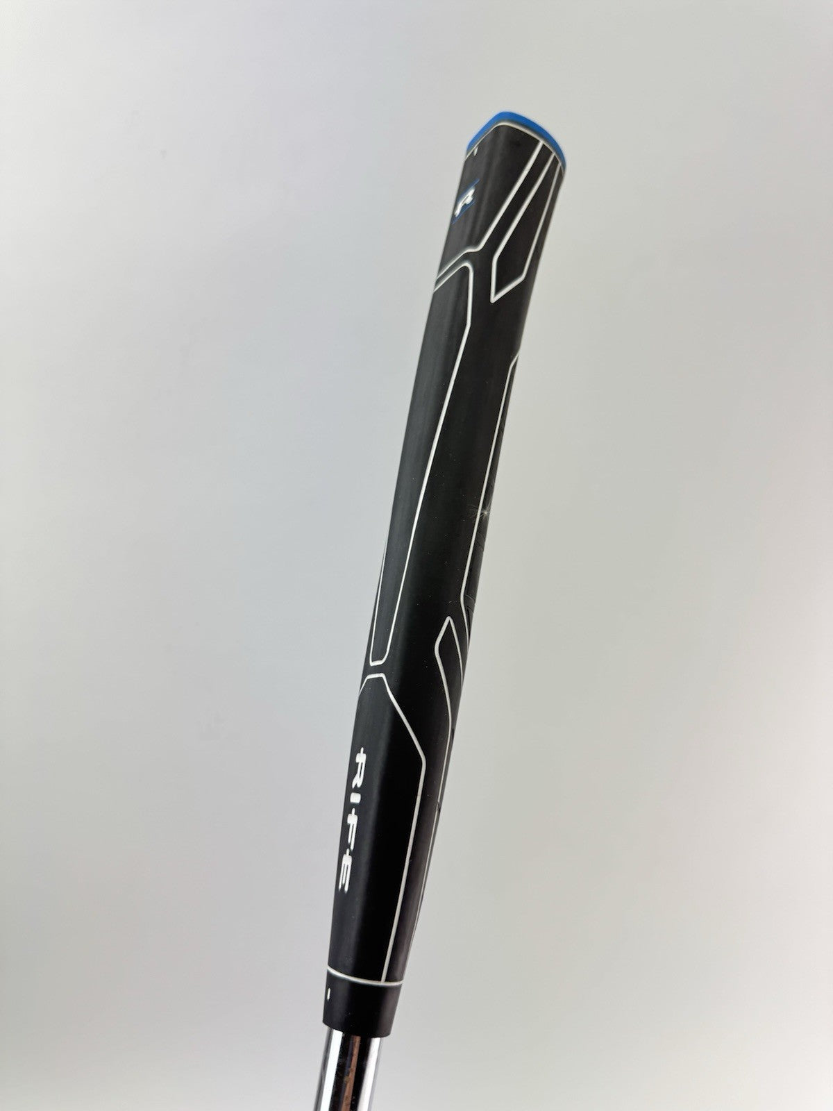 Odyssey White Hot 2 Ball Tour Infill Putter 34 Right Handed /New Grip /3369120