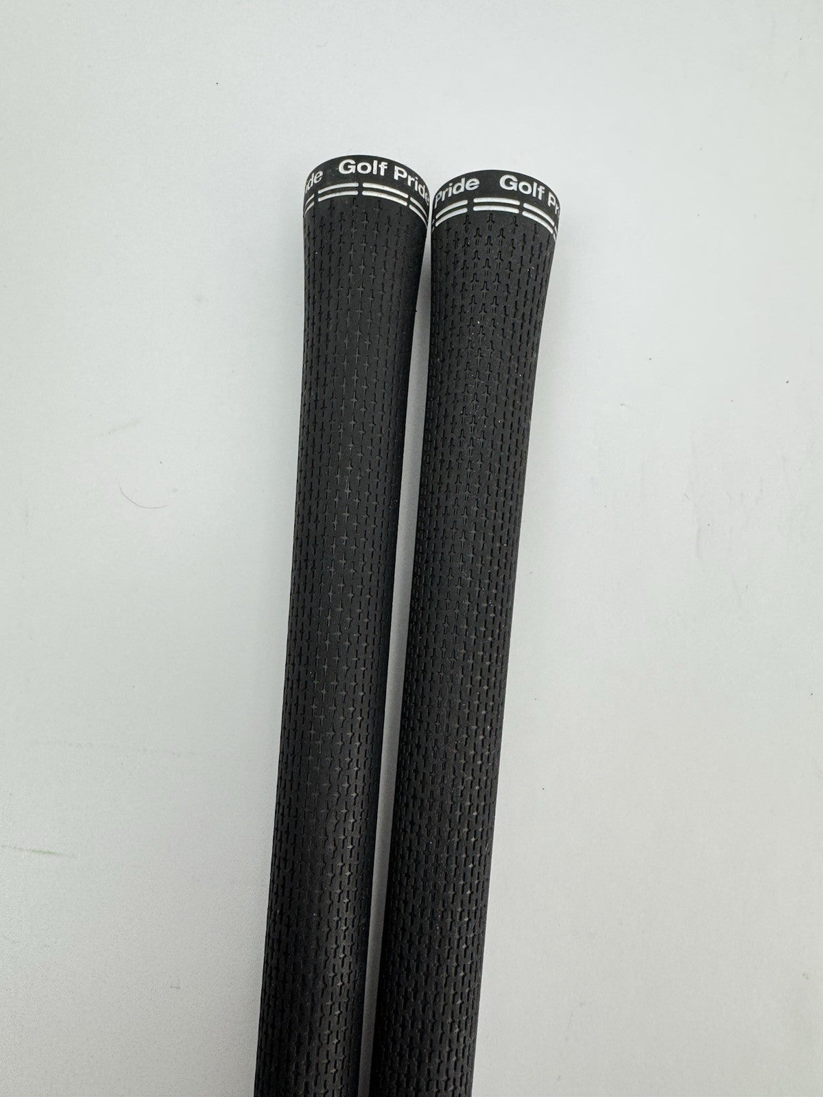 Golf Pride Tour Velvet Golf Grips (2) Tour Velvet Midsize /Pulled /339963