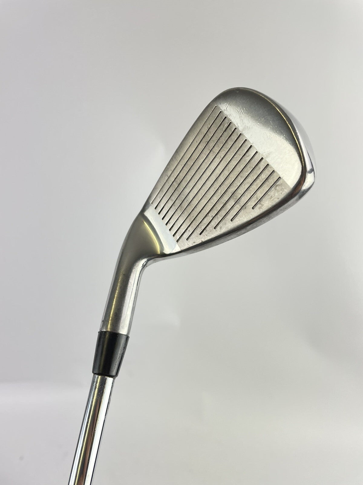 Wilson Deep Red 6 Iron Regular Flex Steel /Right Handed /New Grip /Polished/62049