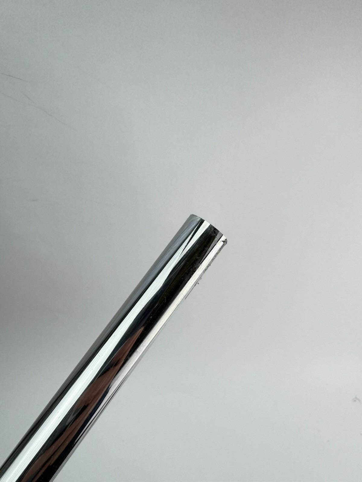 KBS Tour 105 Iron Shaft Regular Flex Steel 35.25" /0.370 Parallel /3110110