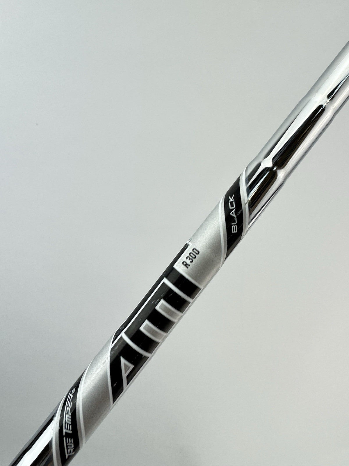 True Temper AMT Black Iron Shaft R300 Regular Flex Steel 35.5” /0.355 /317293