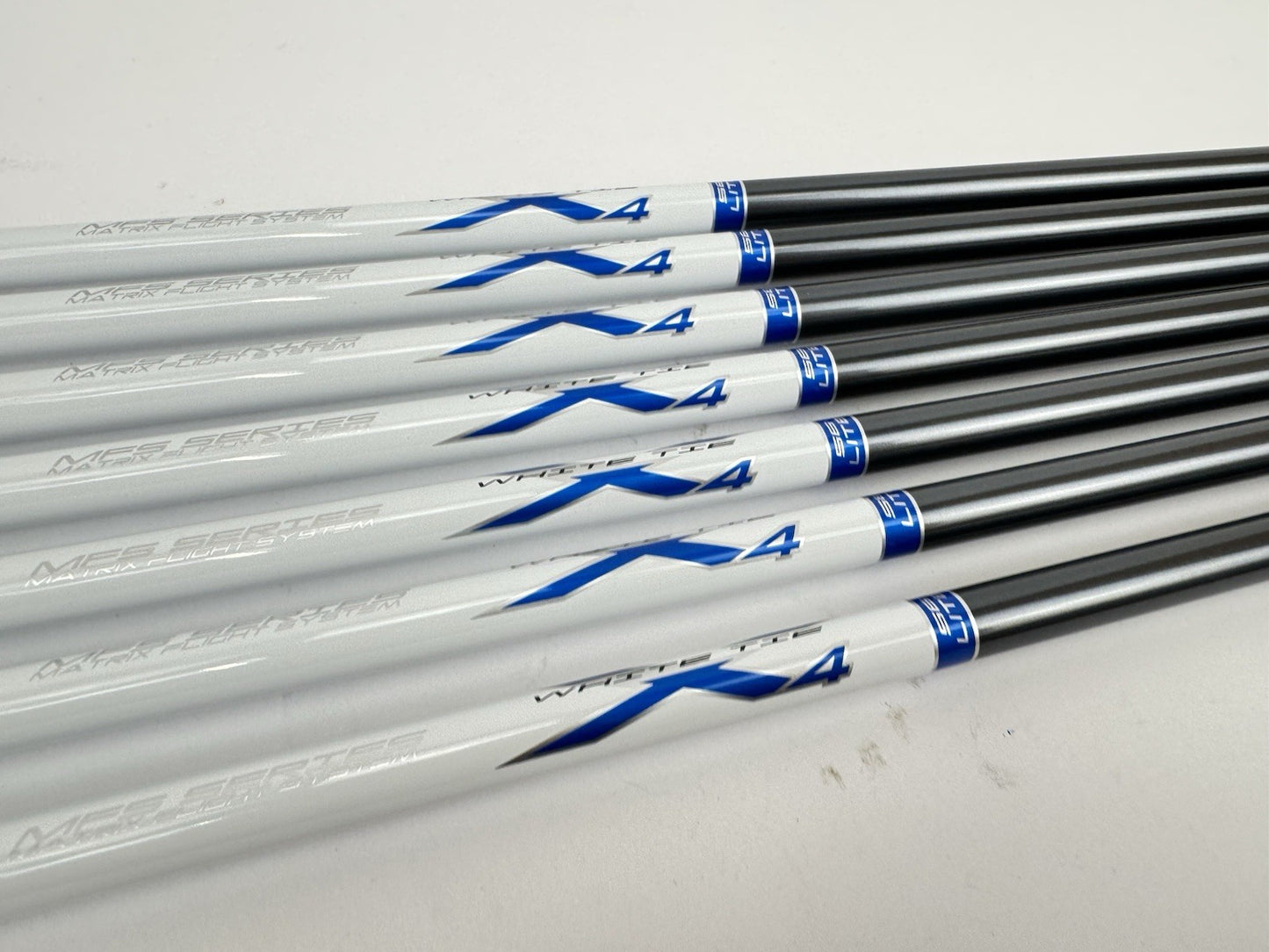 Matrix Senior Iron Shaft Set (7) 4-PW White Tie Graphite/Grips /0.355 /325772