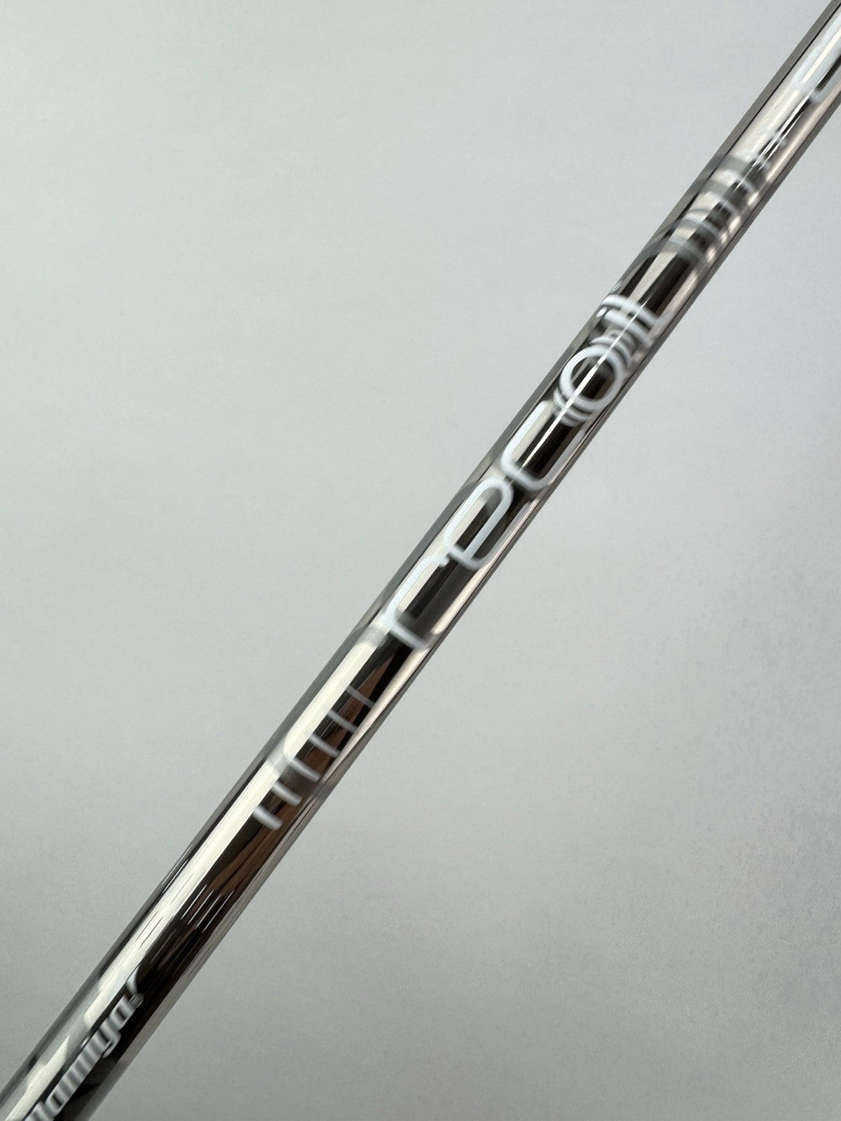 Recoil ESX Iron Shaft 450 F1 Ladies Flex Graphite 34.5” /Lamkin /0.370 /254092